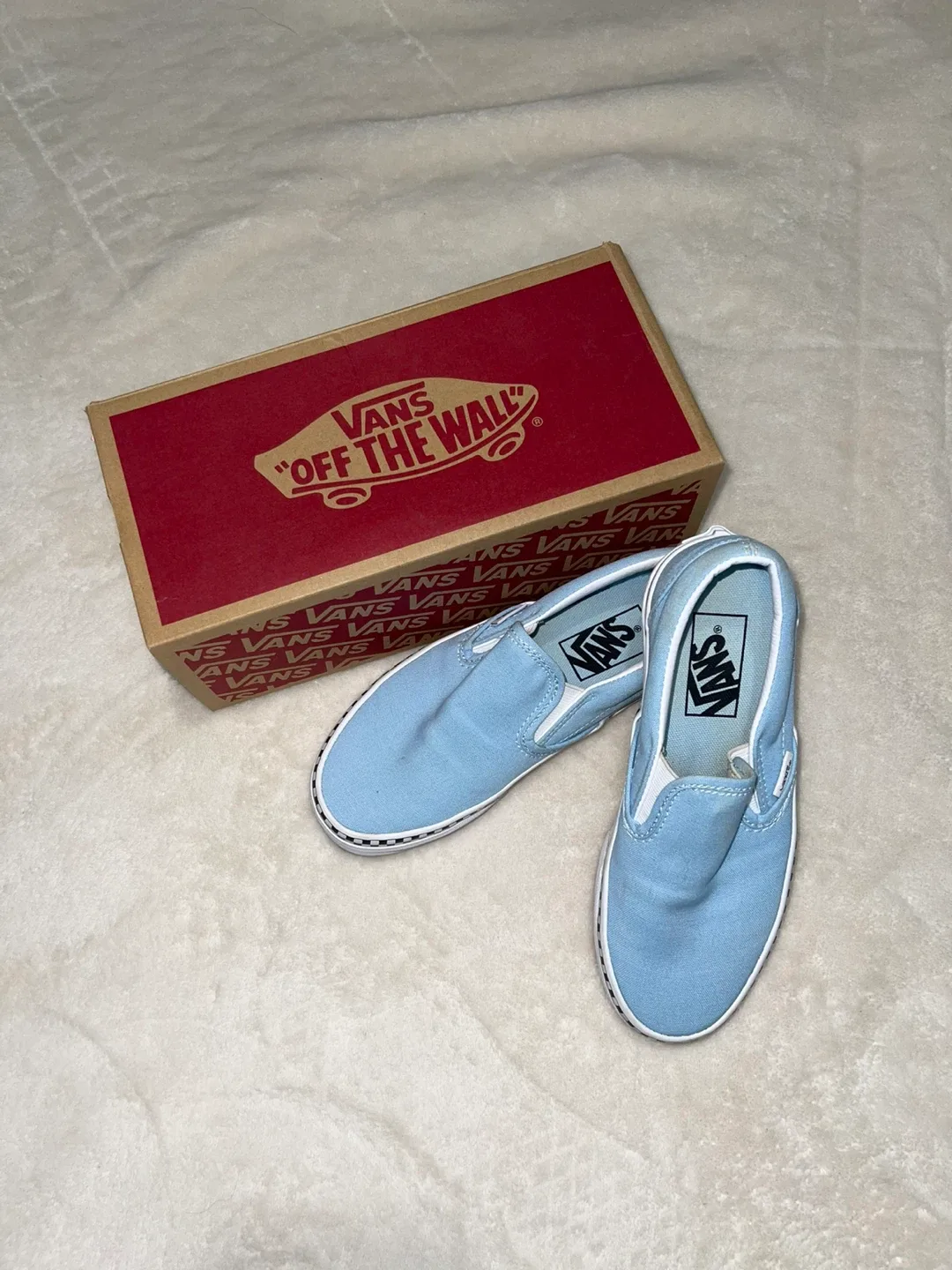 Vans Classic Slip-On Cool Blue, Size 5 (Women)