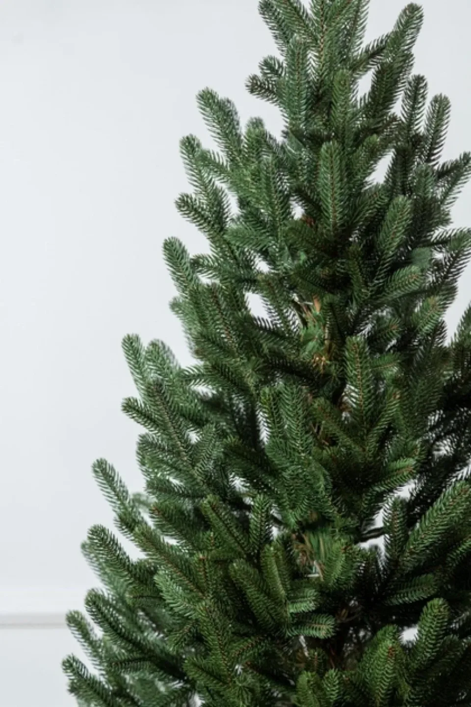 Small artificial Christmas tree image indicator(5)