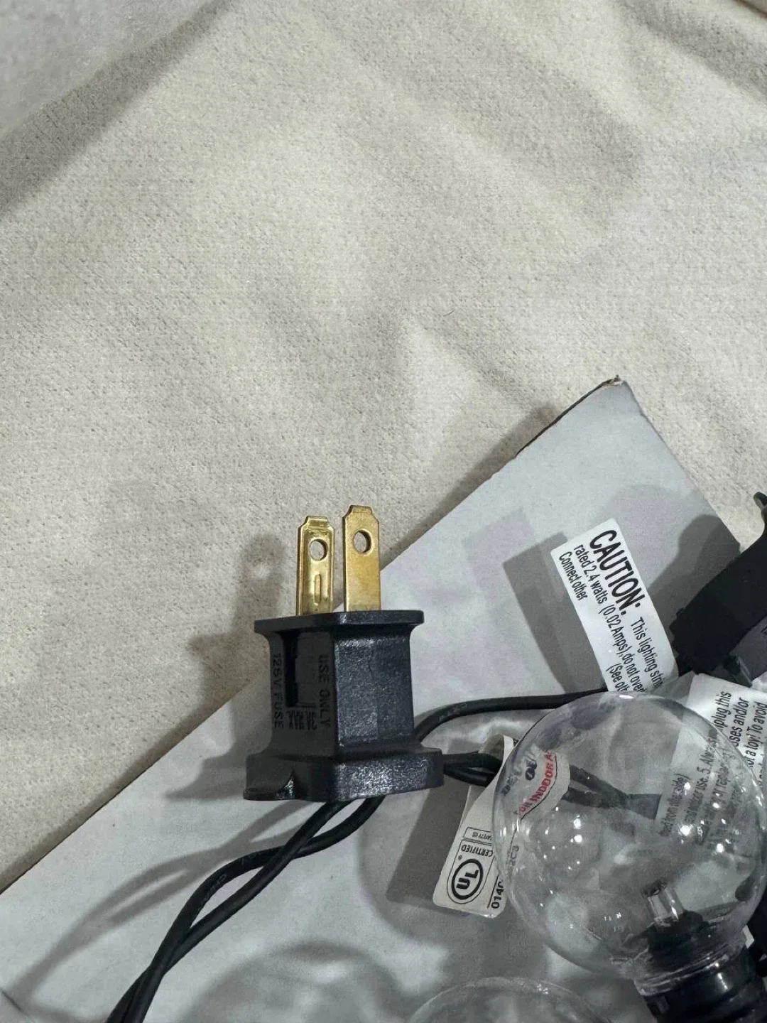 HouseToHome LED Globe Lights - 35ct - New in Box! image indicator(2)