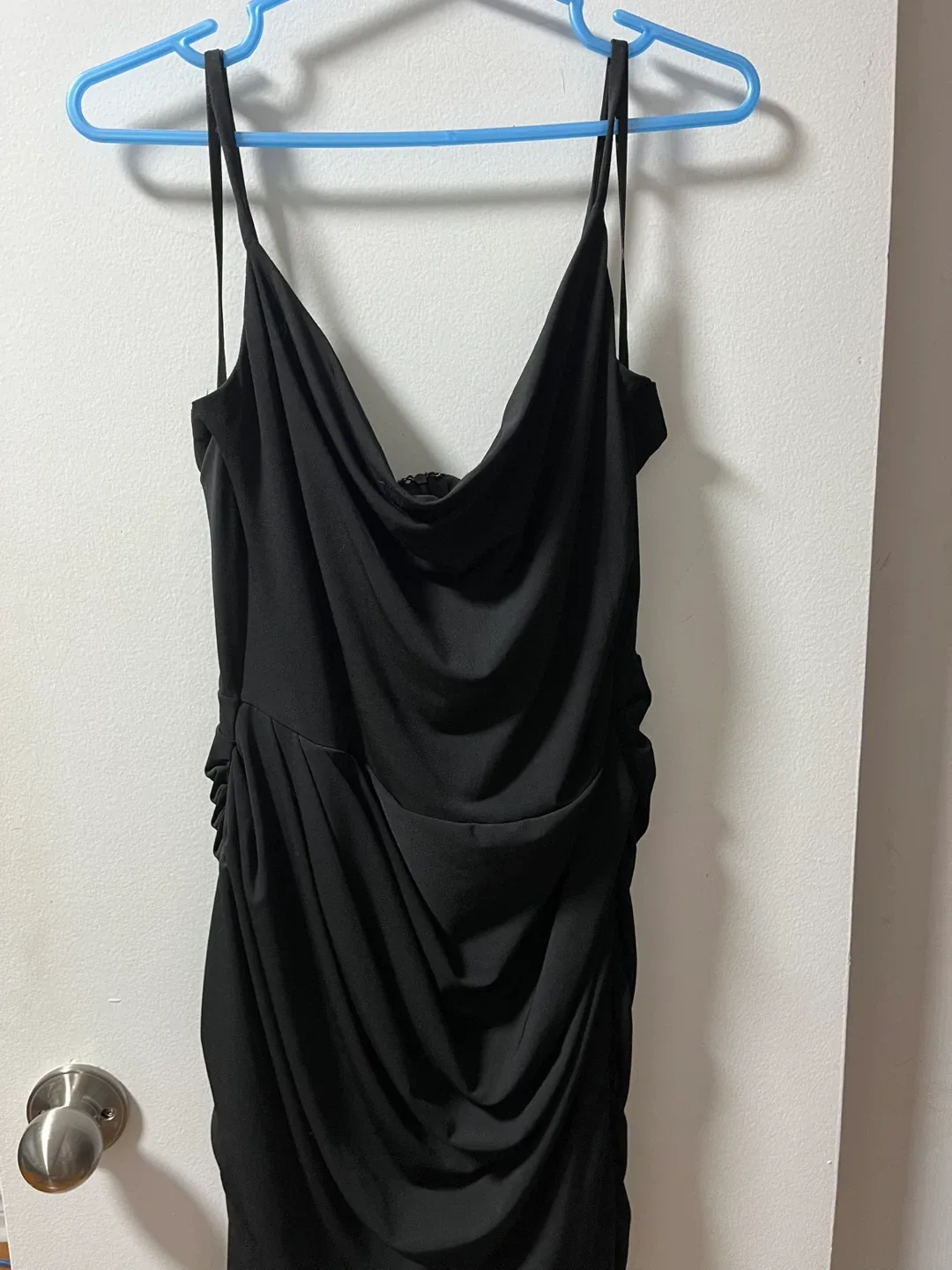 Little Black Dress image indicator(2)