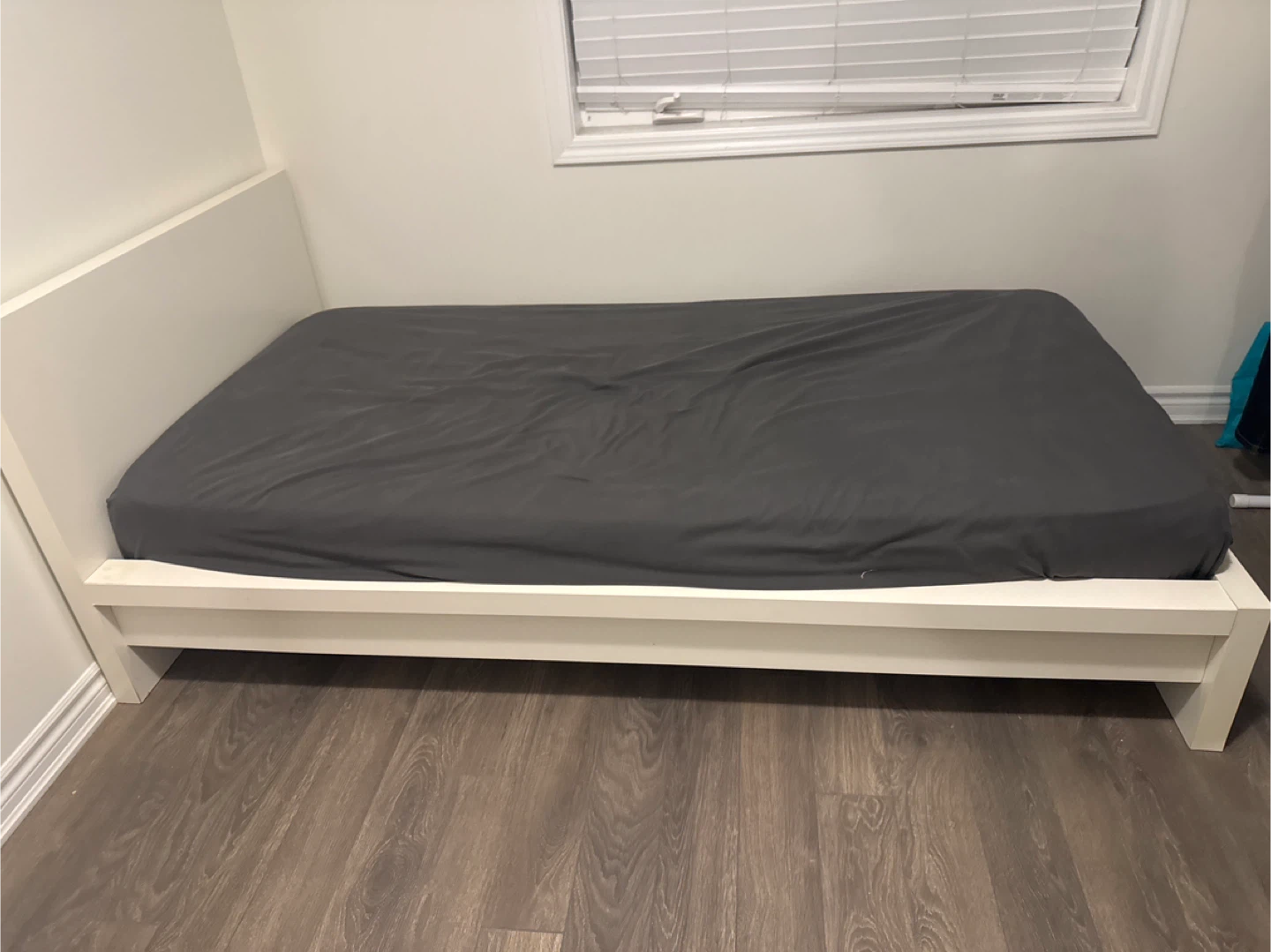 Ikea Hemnes Daybed Frame - White good condition - photo 4