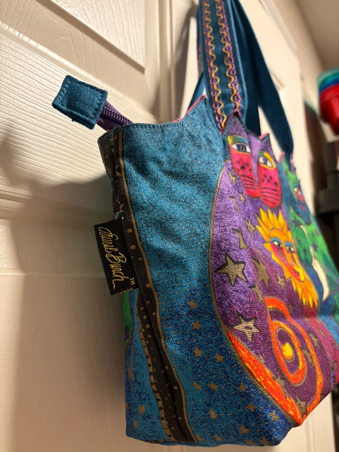 Laurel Burch Cats Tote Bag image indicator(9)