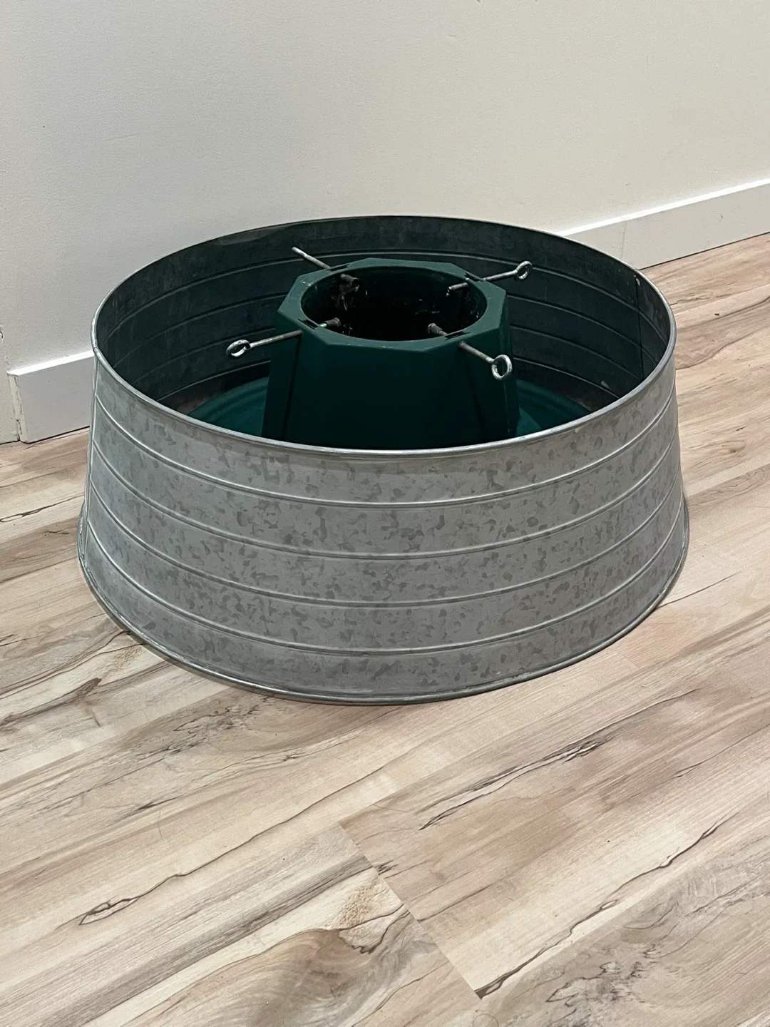 Christmas tree metal collar and tree stand