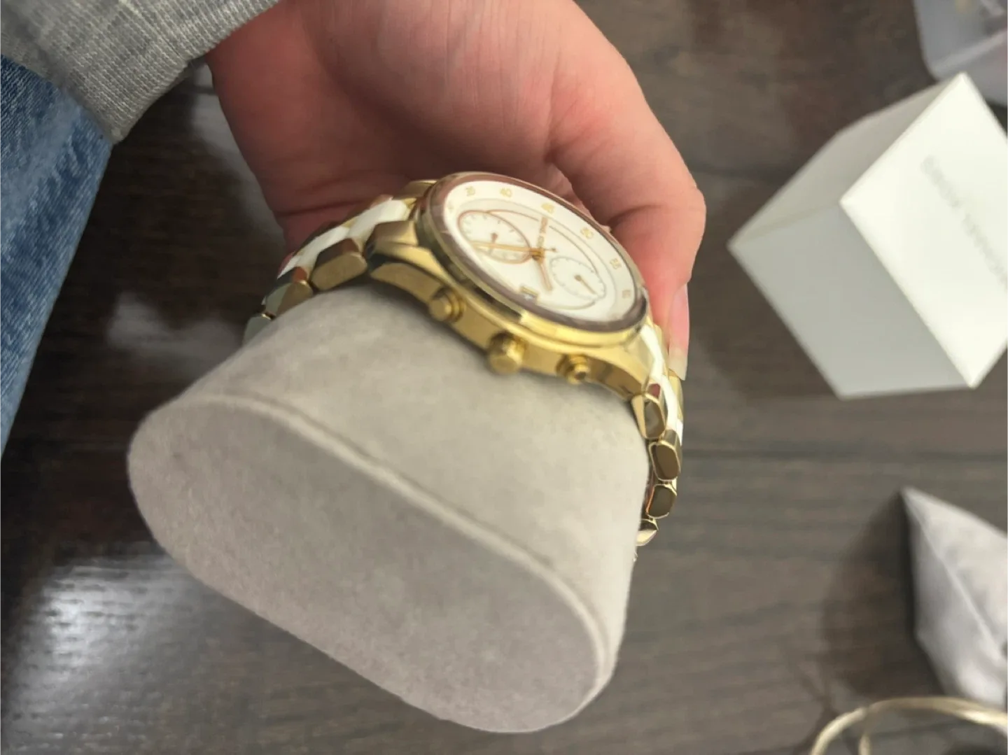 Michael Kors Gold & White Watch image indicator(2)