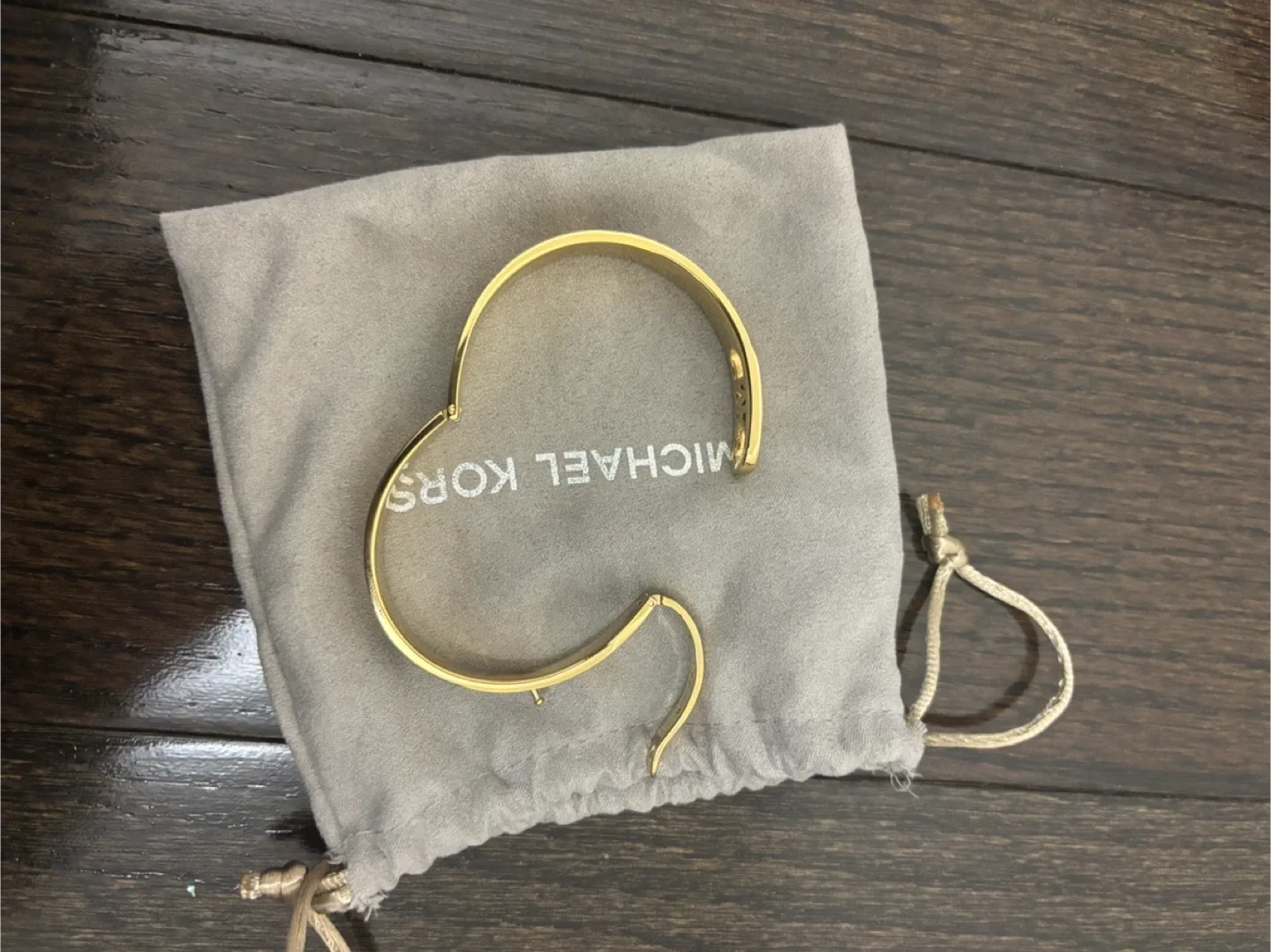 Michael Kors Gold Bangle Bracelet image indicator(5)