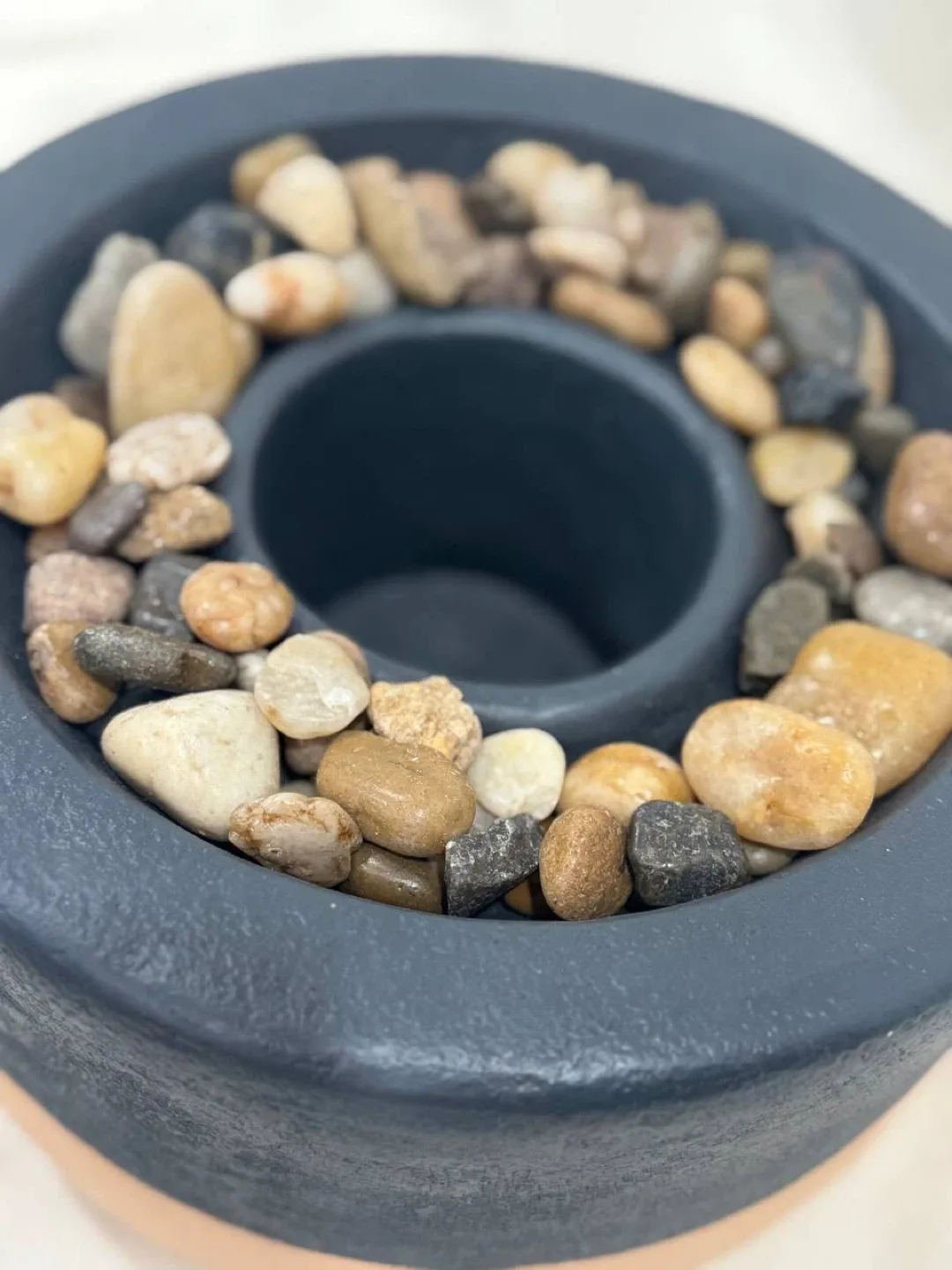 HouseToHome 10-inch Tabletop Fire Pit - NEW image indicator(6)