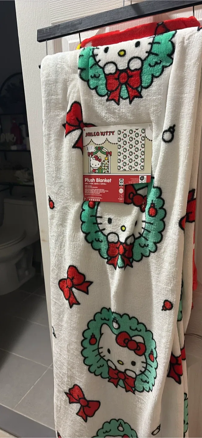 Hello Kitty Christmas Plush Blanket - New