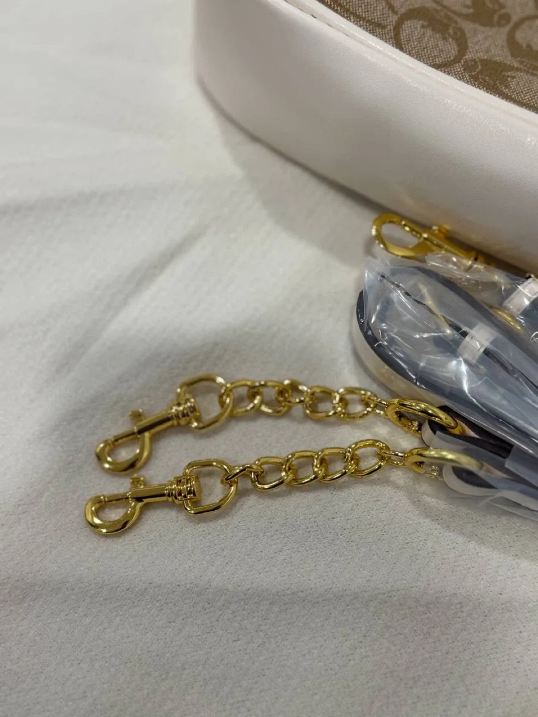 Small Demi Bag image indicator(4)