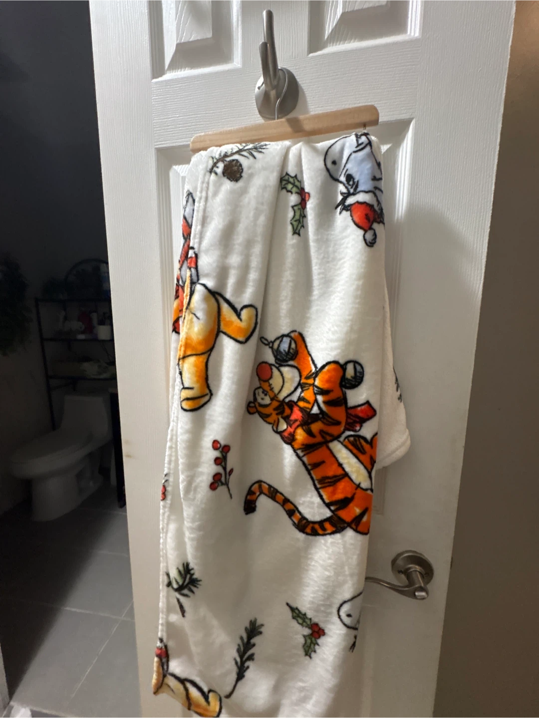 Winnie the Pooh & Tigger Throw Blanket