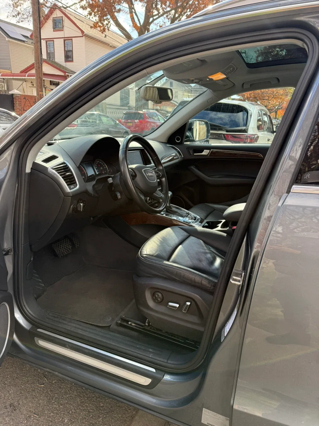 2016 Audi Q5 2.0T - Gray SUV 159k miles image indicator(7)