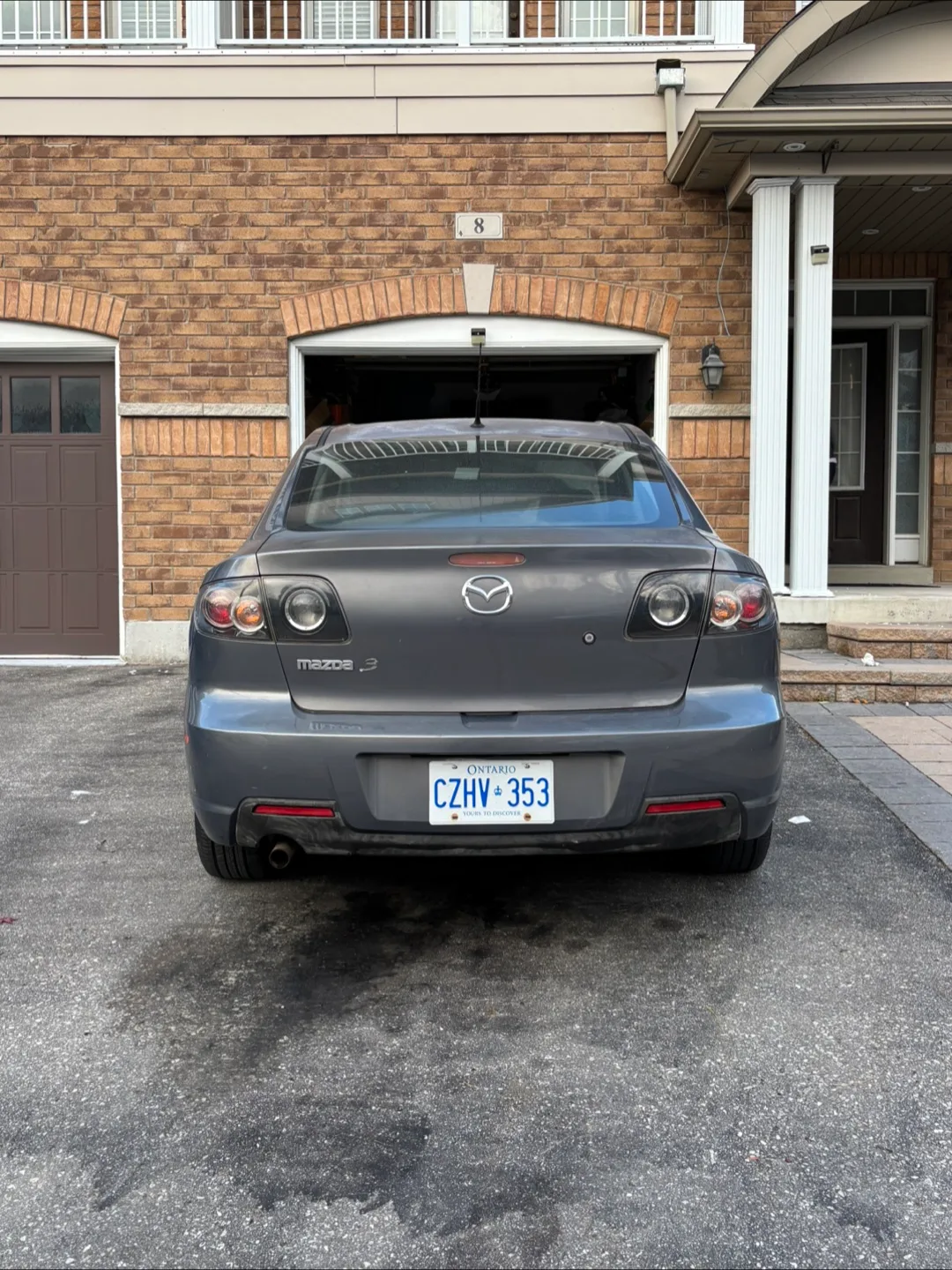 Mazda 3 Sedan - Grey image indicator(4)