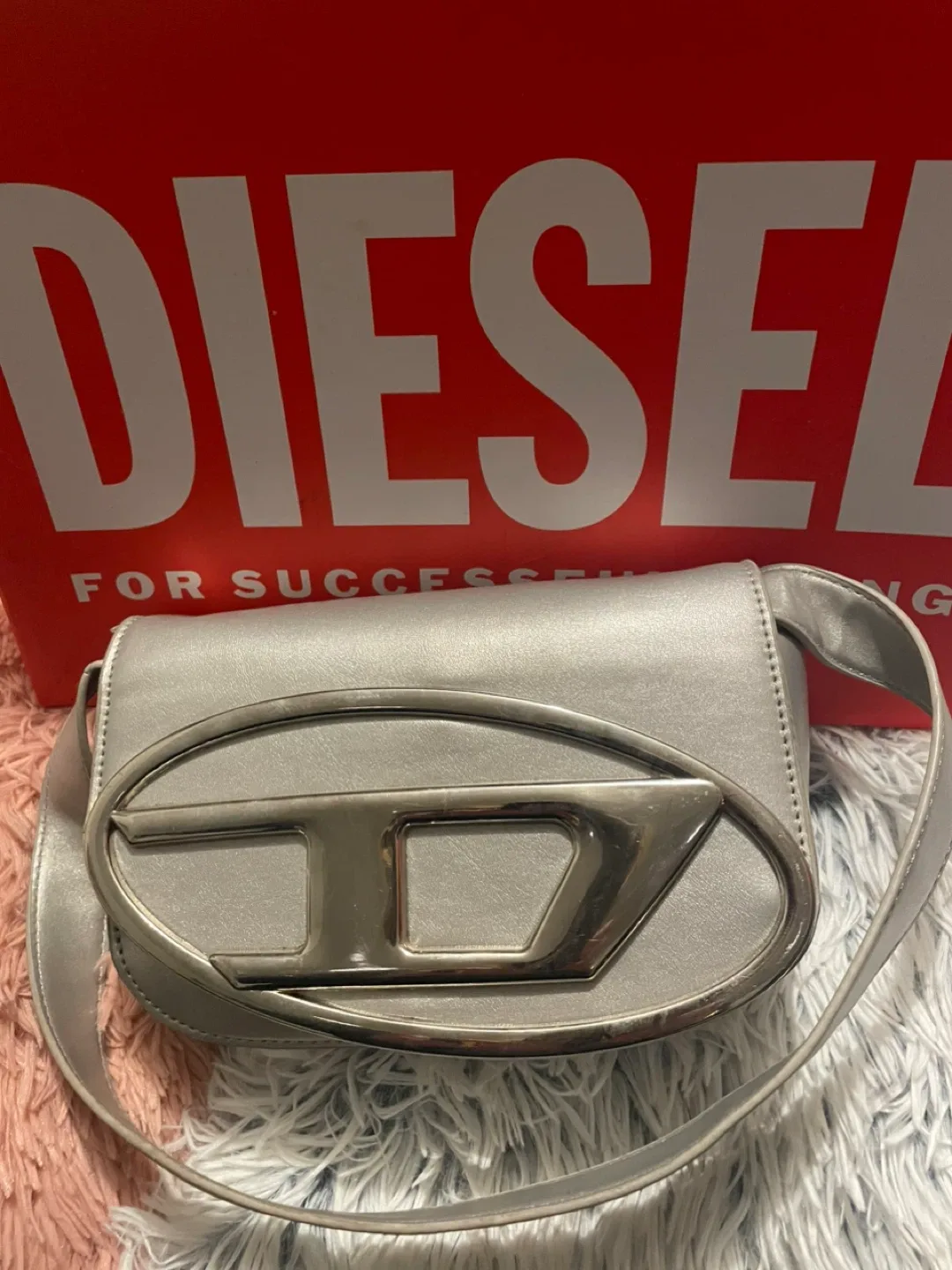Diesel 1DR Shoulder Bag Silver image indicator(2)