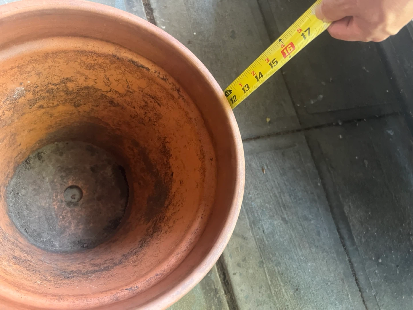 Terracotta Clay Plant Pot - 14 inch diameter - photo 2
