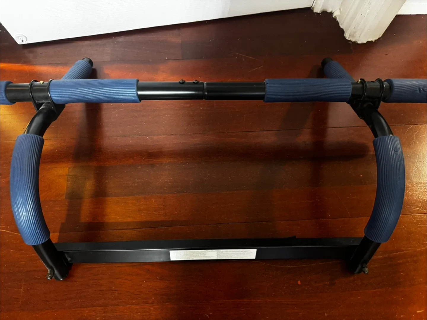 Pull-Up Bar - Doorway Mount image indicator(2)