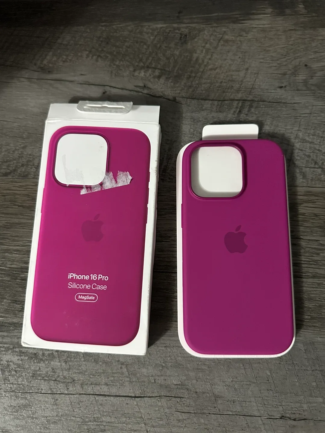 New! Apple iPhone 16 Pro Silicone Case - MagSafe Compatible