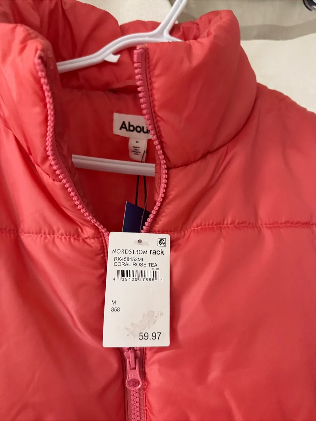 About Us Coral Rose Tea Puffer Jacket - Size M image indicator(2)