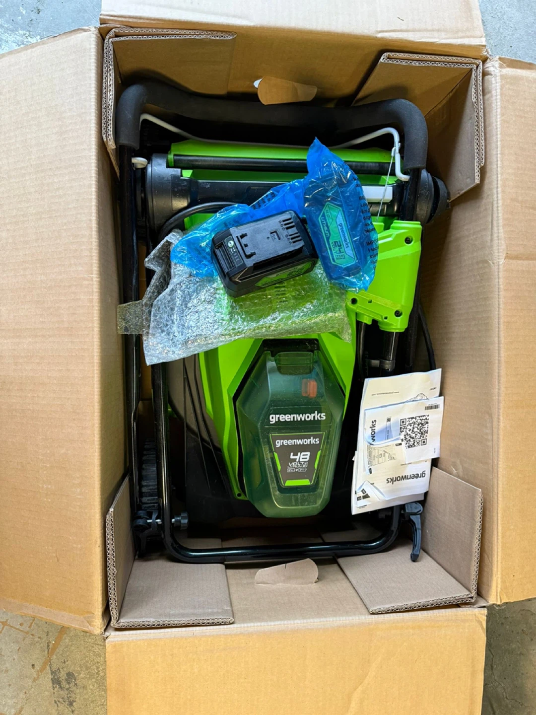 Greenworks 24V Cordless Lawn Mower 17” - photo 2