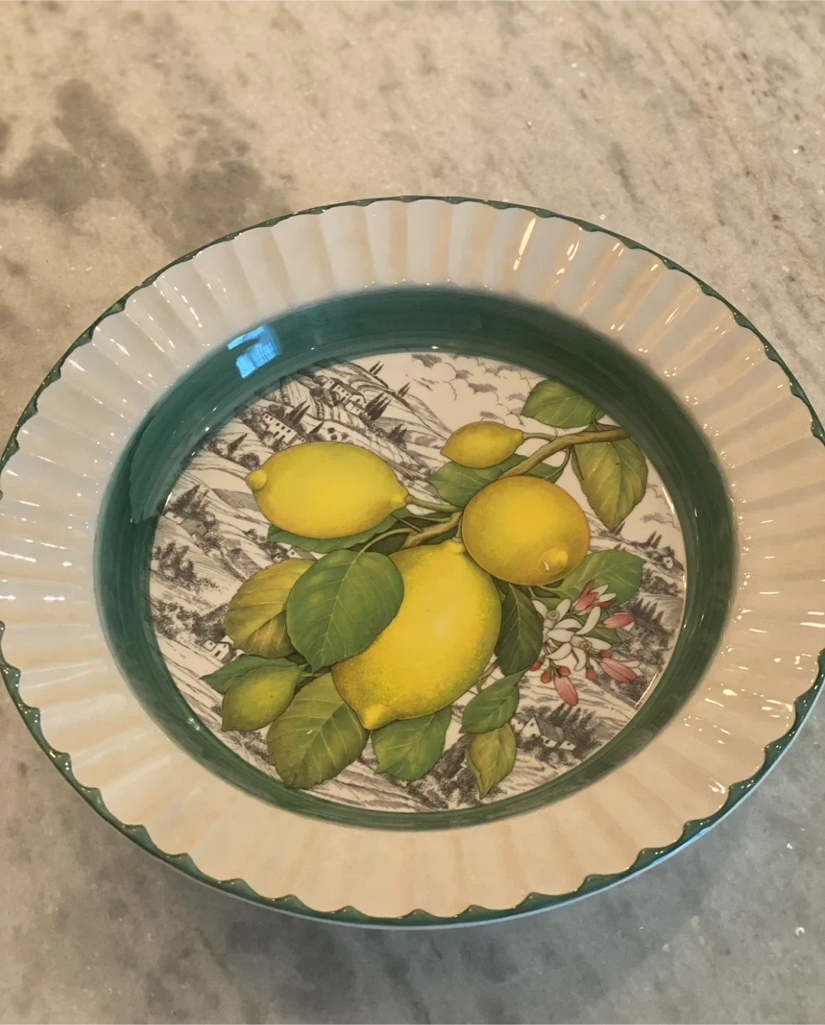 Vietri Solimene Lemons Serving Bowl