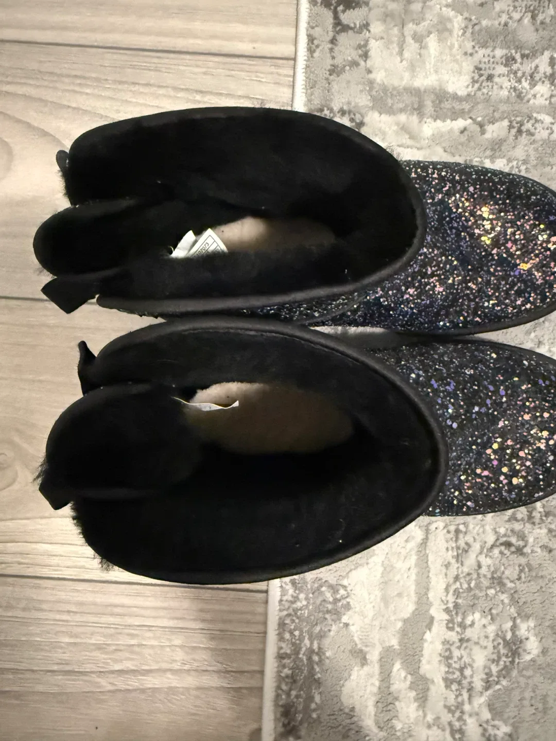 UGG Glitter Boots, with bows size 9 image indicator(2)