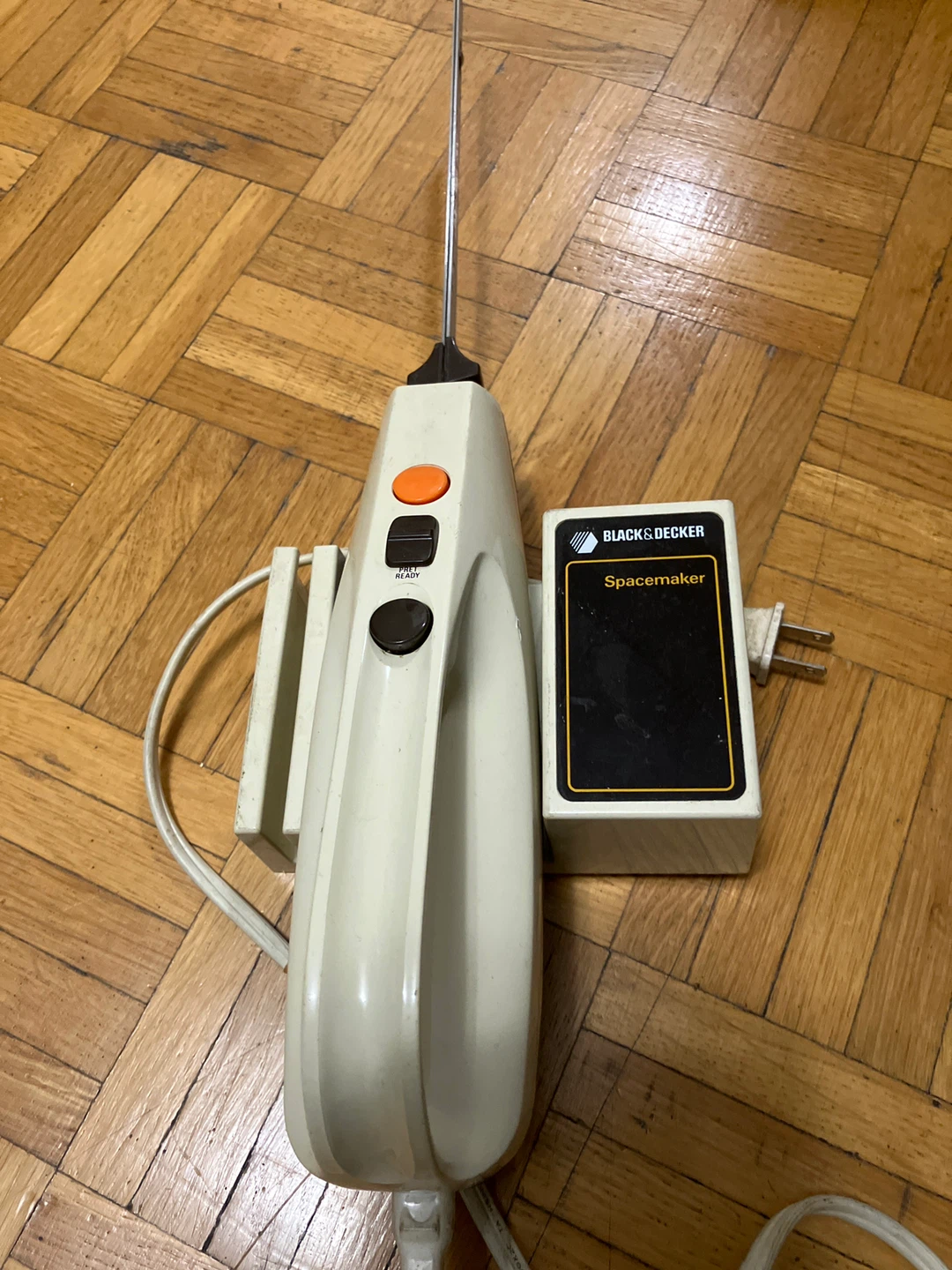 Black & Decker Spacemaker Electric Knife