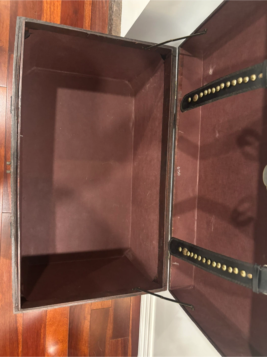Decorative Wooden Storage Trunk - photo 5