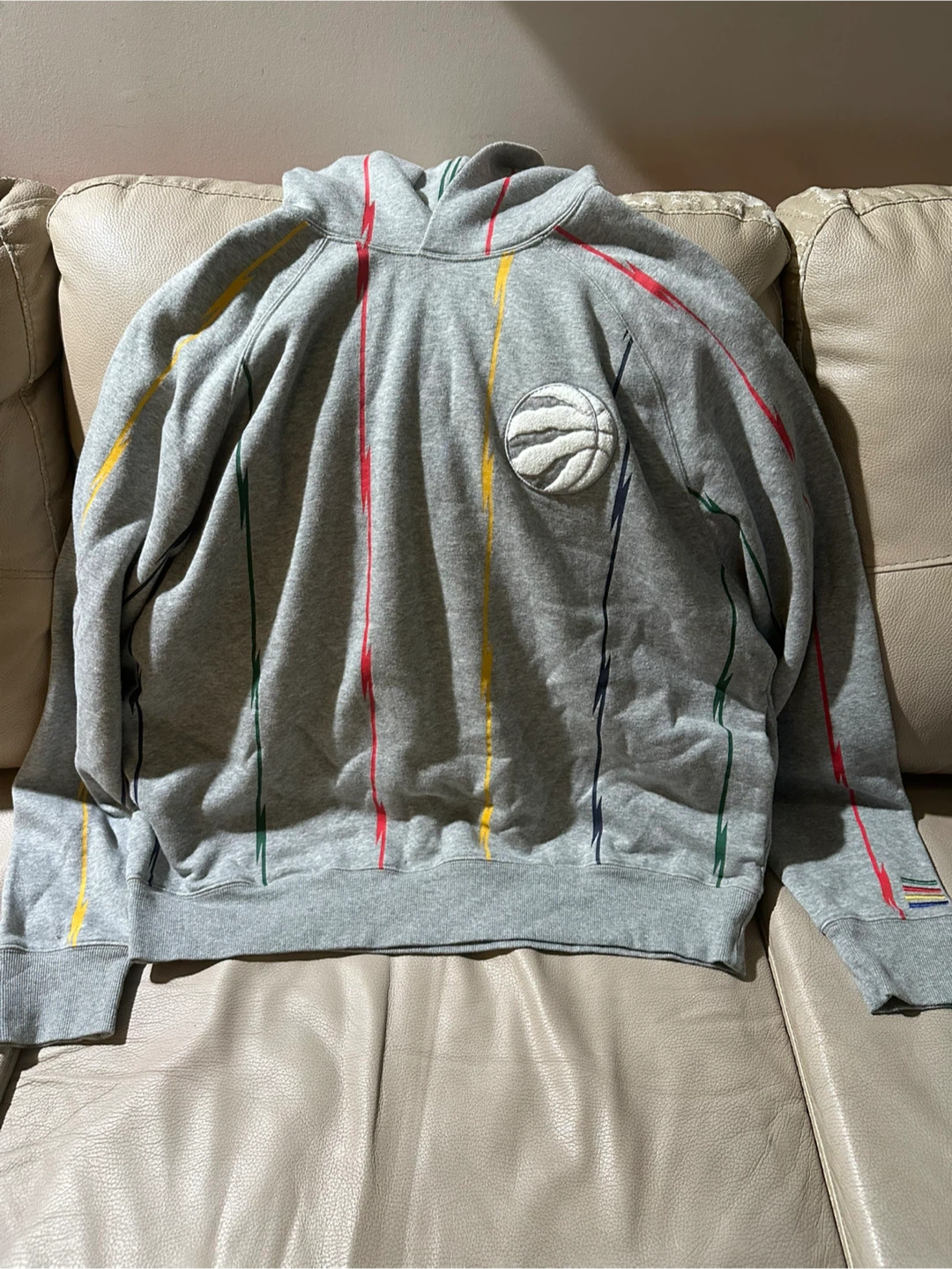 Women’s Raptors/Hudson’s Bay collab XL Grey Hoodie