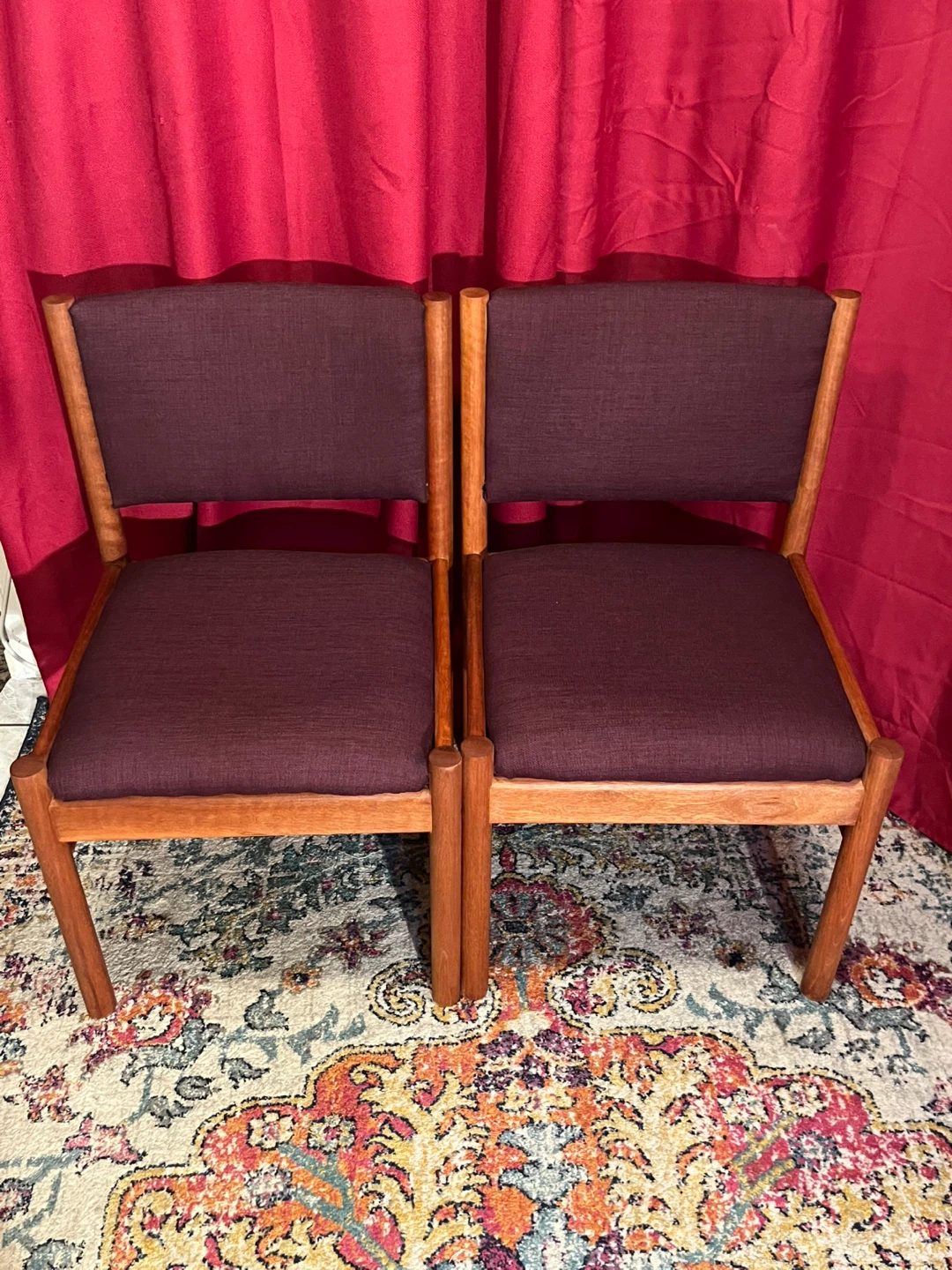 Restored petite teak table & two matching teak  chairs - photo 5