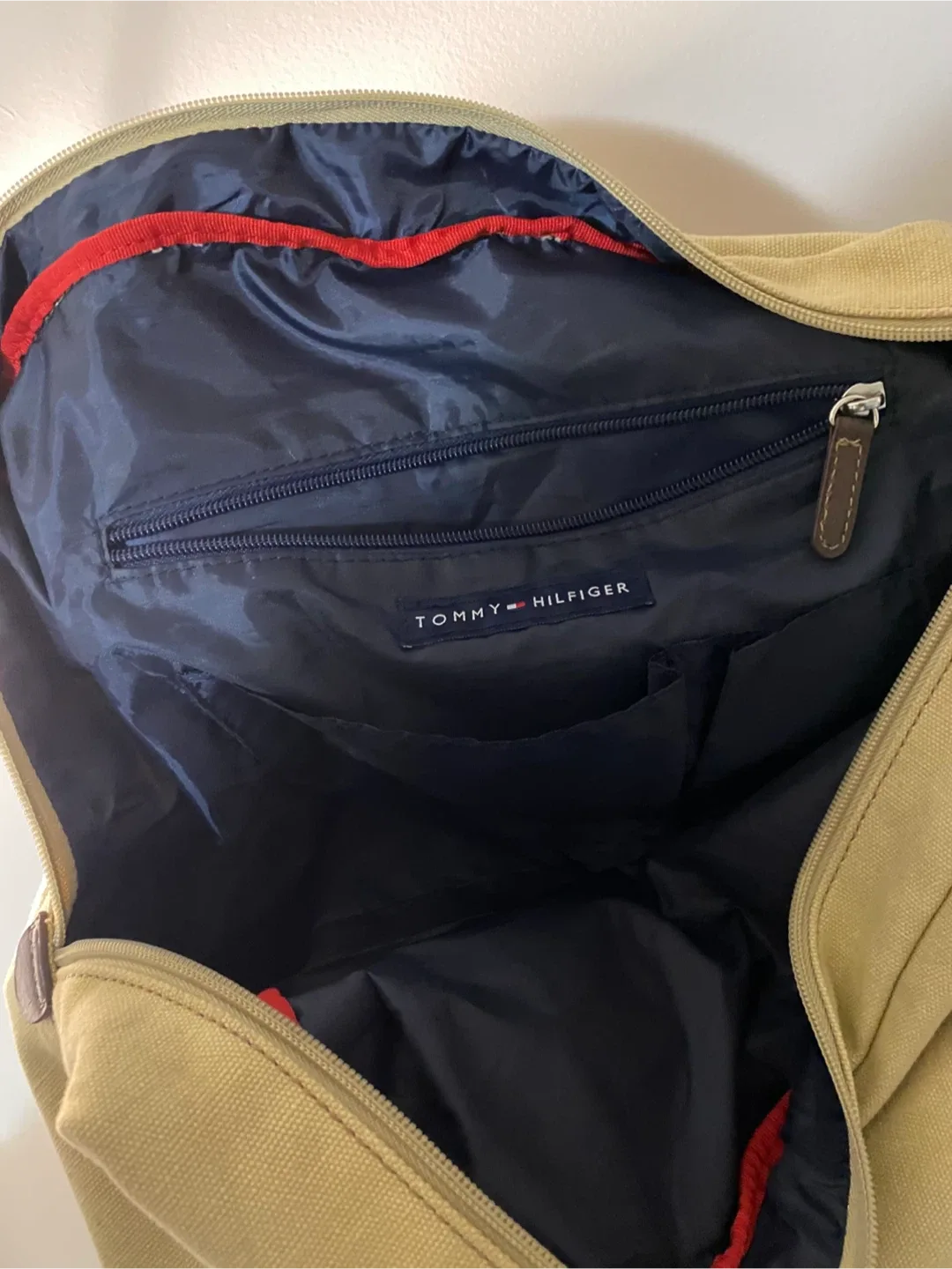 Tommy Hilfiger Beige Duffle Bag image indicator(3)