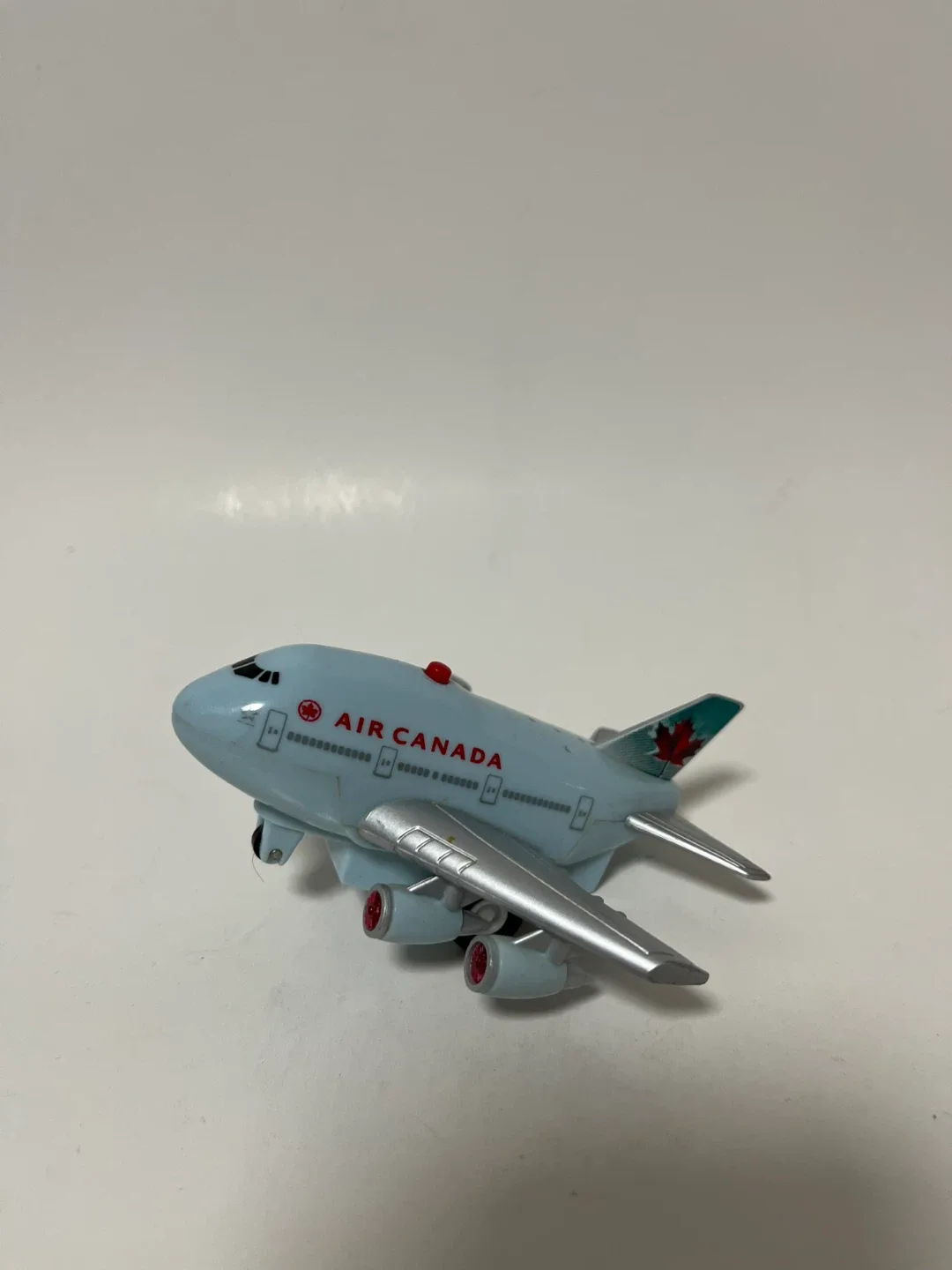 Air Canada pull back lights and sound thumbnail