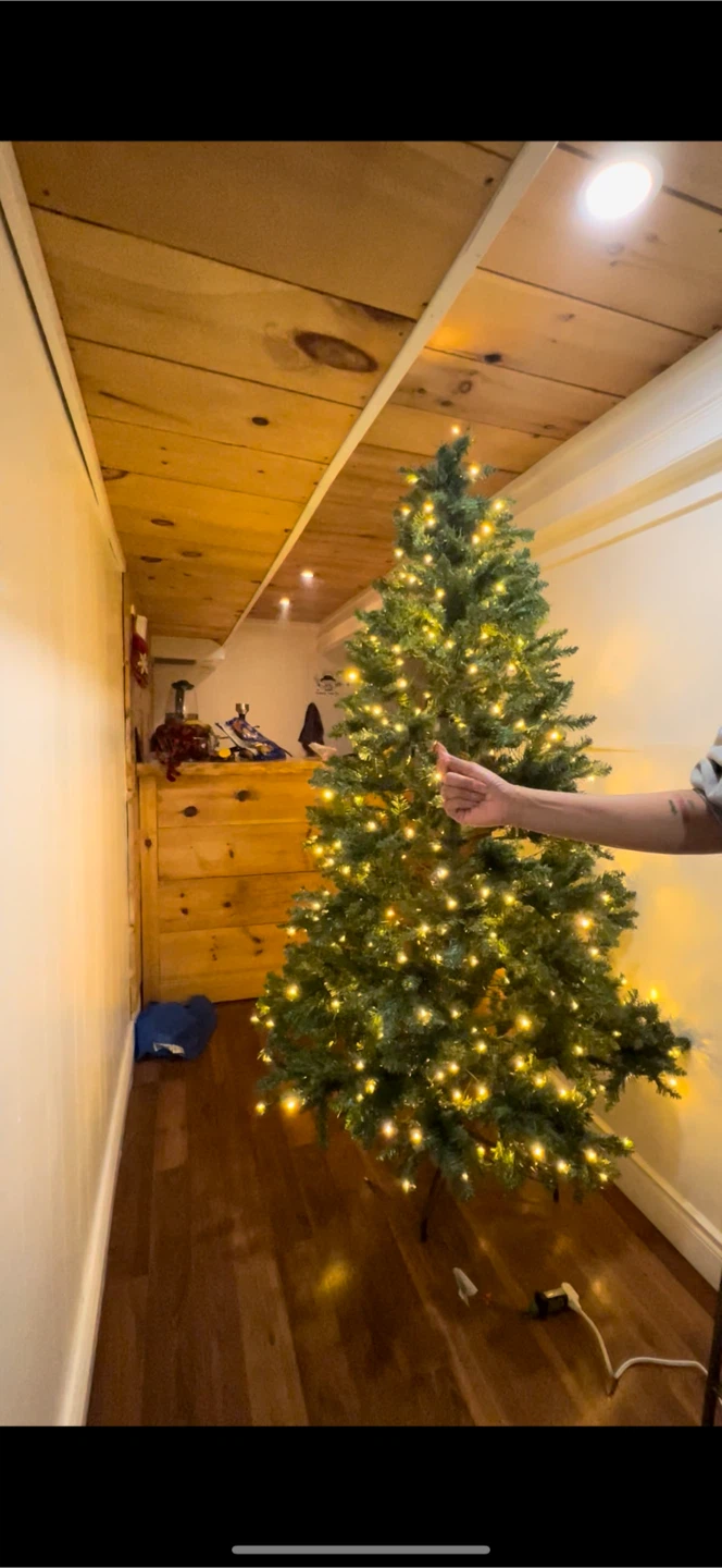 7ft Pre-lit Artificial Christmas Tree