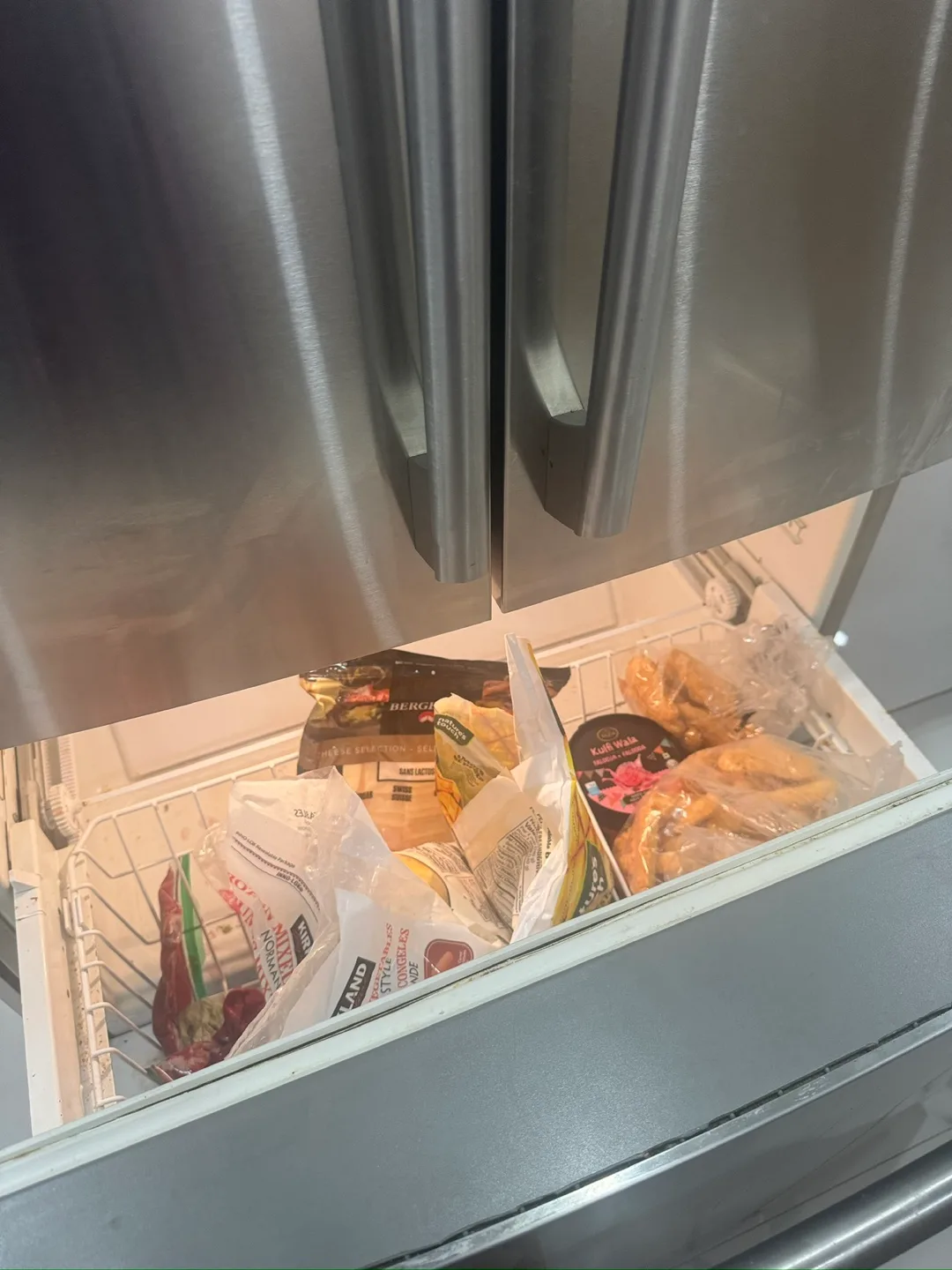 Electrolux Stainless Steel Refrigerator image indicator(3)