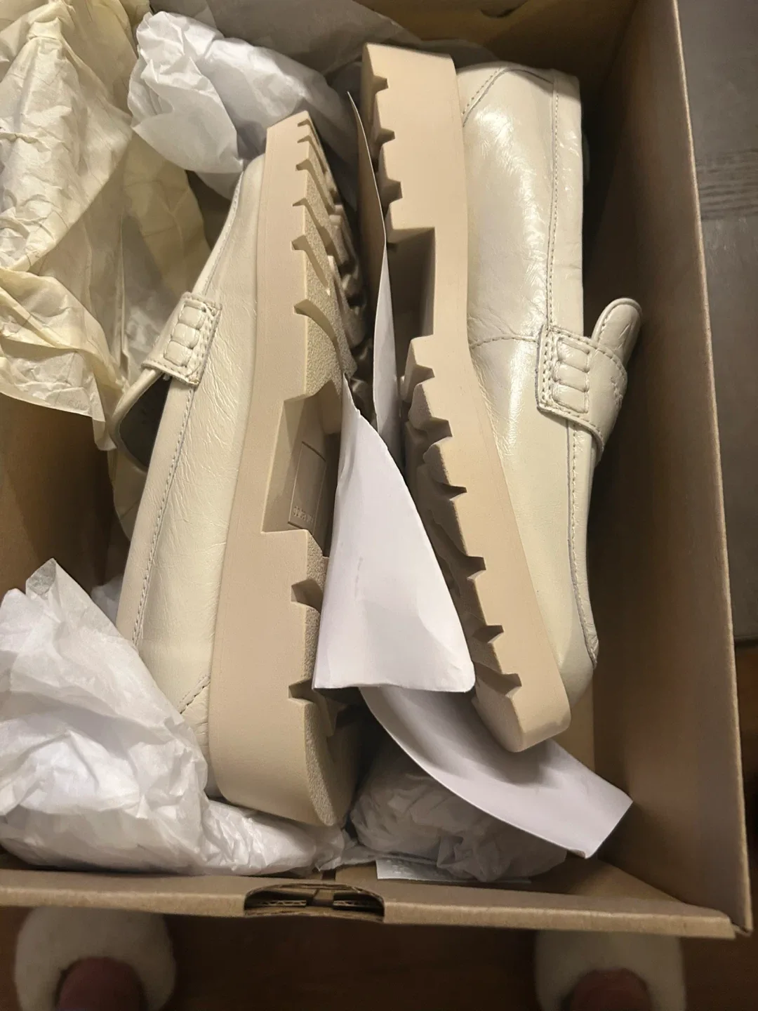 New Dolce Vita Womens Elias Loafer image indicator(8)