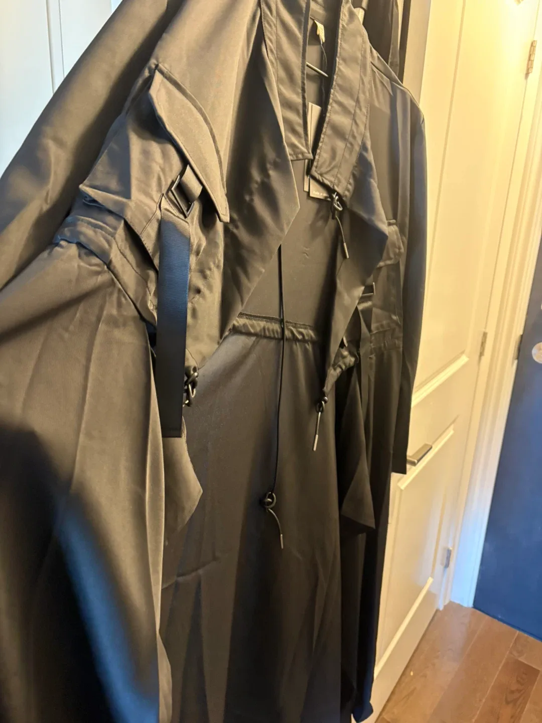 Black Kimono Style coat image indicator(4)