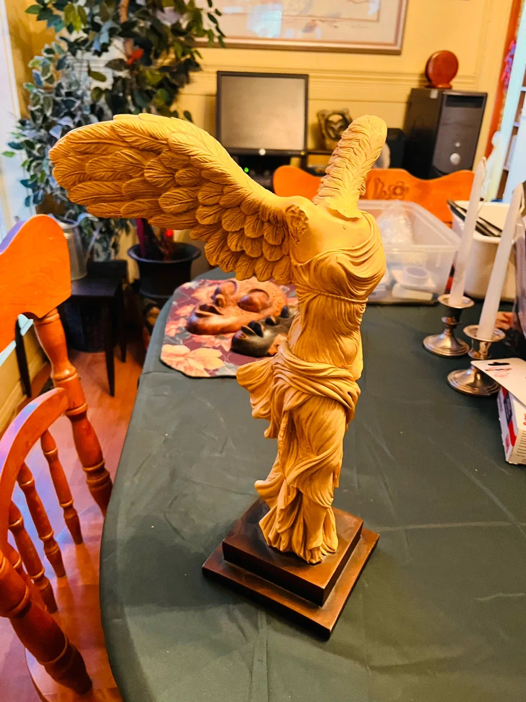 Winged Victory of Samothrace Statue image indicator(3)