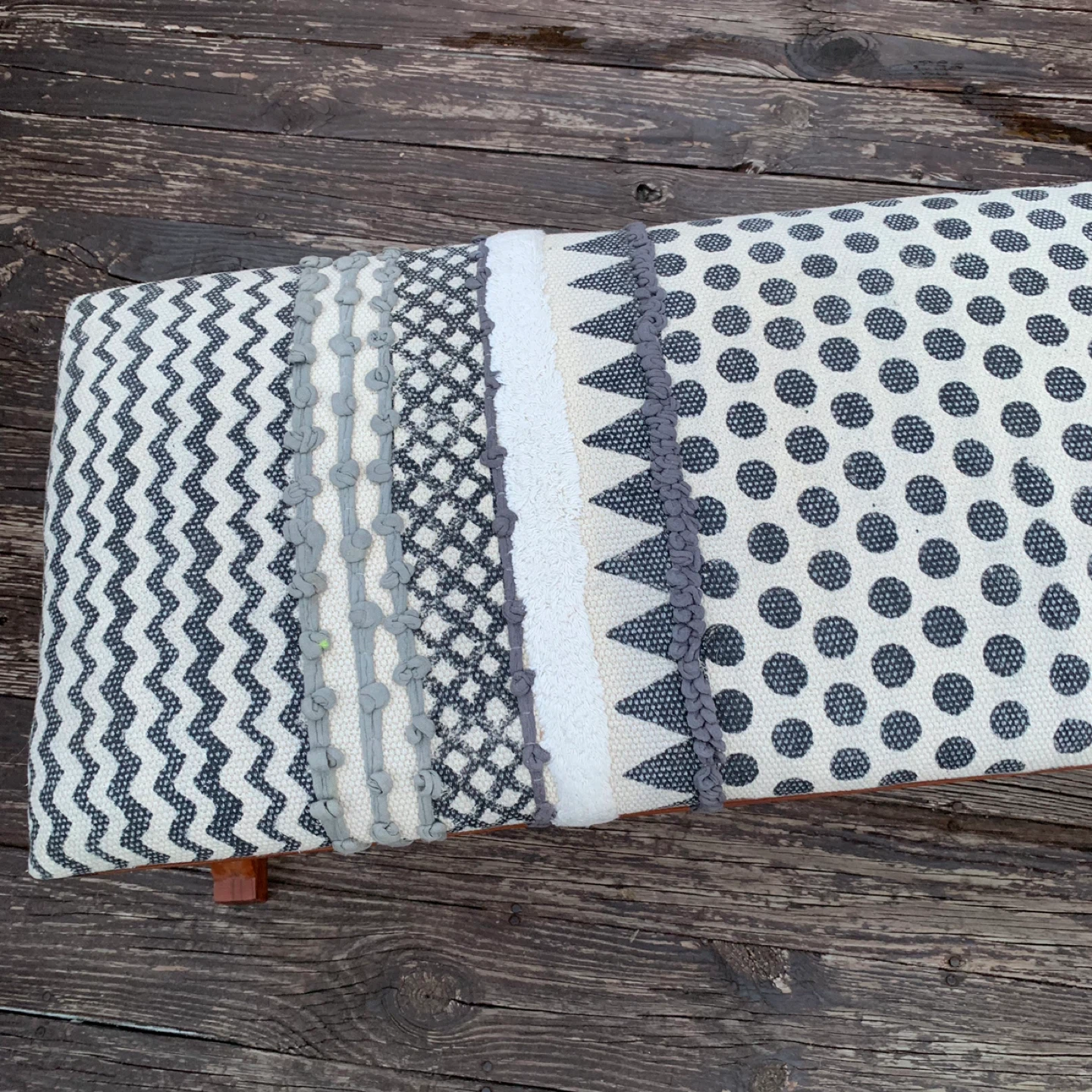 Wooden Bench with Patterned Cushion - photo 3