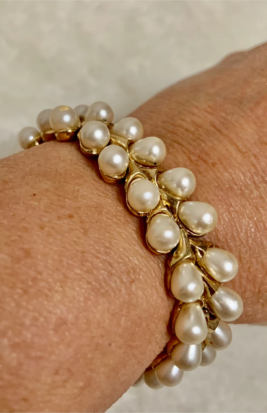 Vintage Crown Trafari Gold Tone & Faux Pearl Bracelet