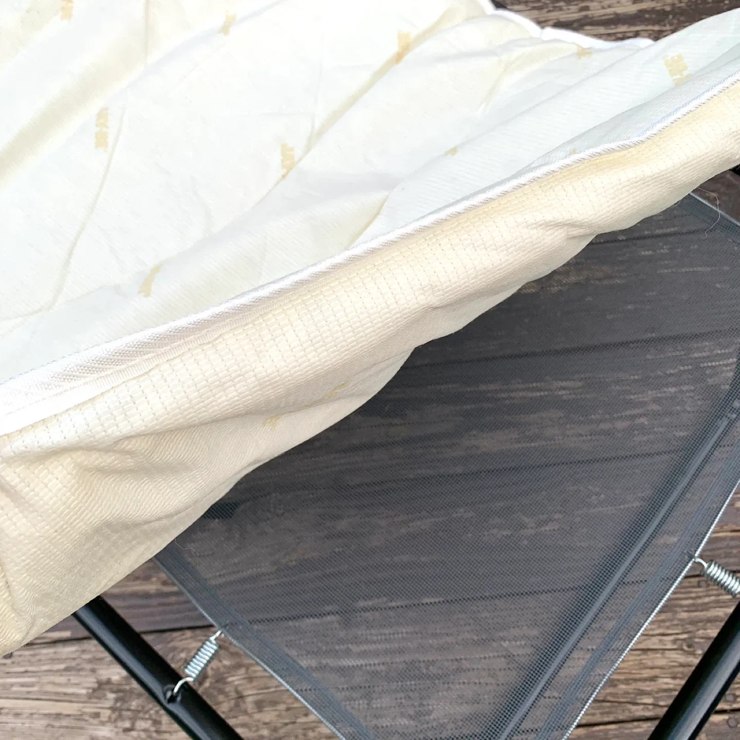 JAY-BE Folding Bed with Mattress image indicator(6)