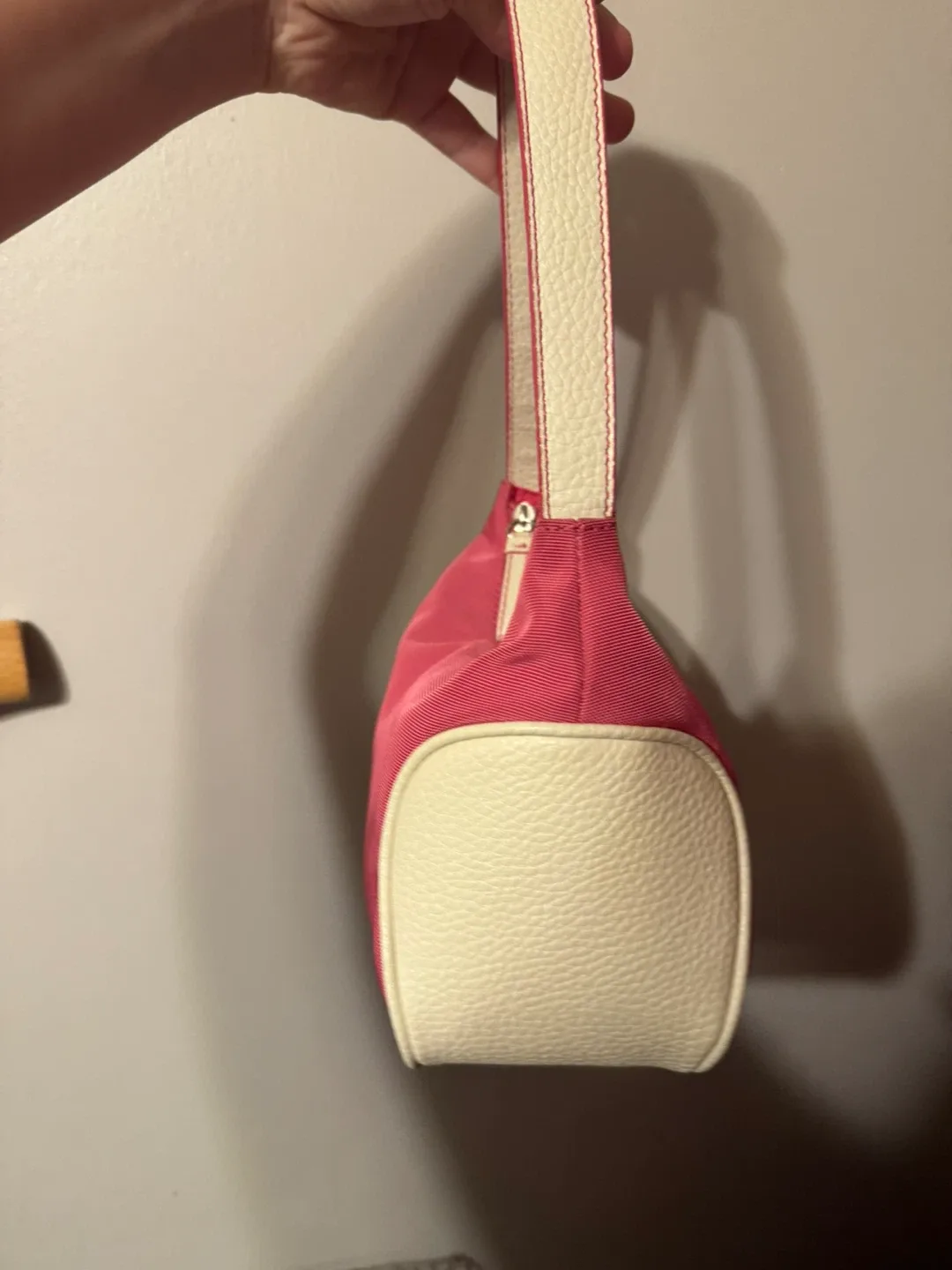 mini tommy hilfiger y2k purse image indicator(2)