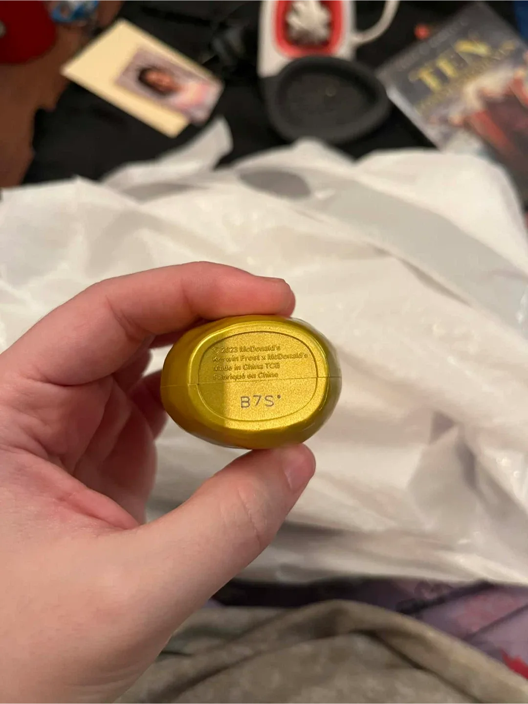 McDonald's Adult Happy Meal Golden Arches Collectible image indicator(3)