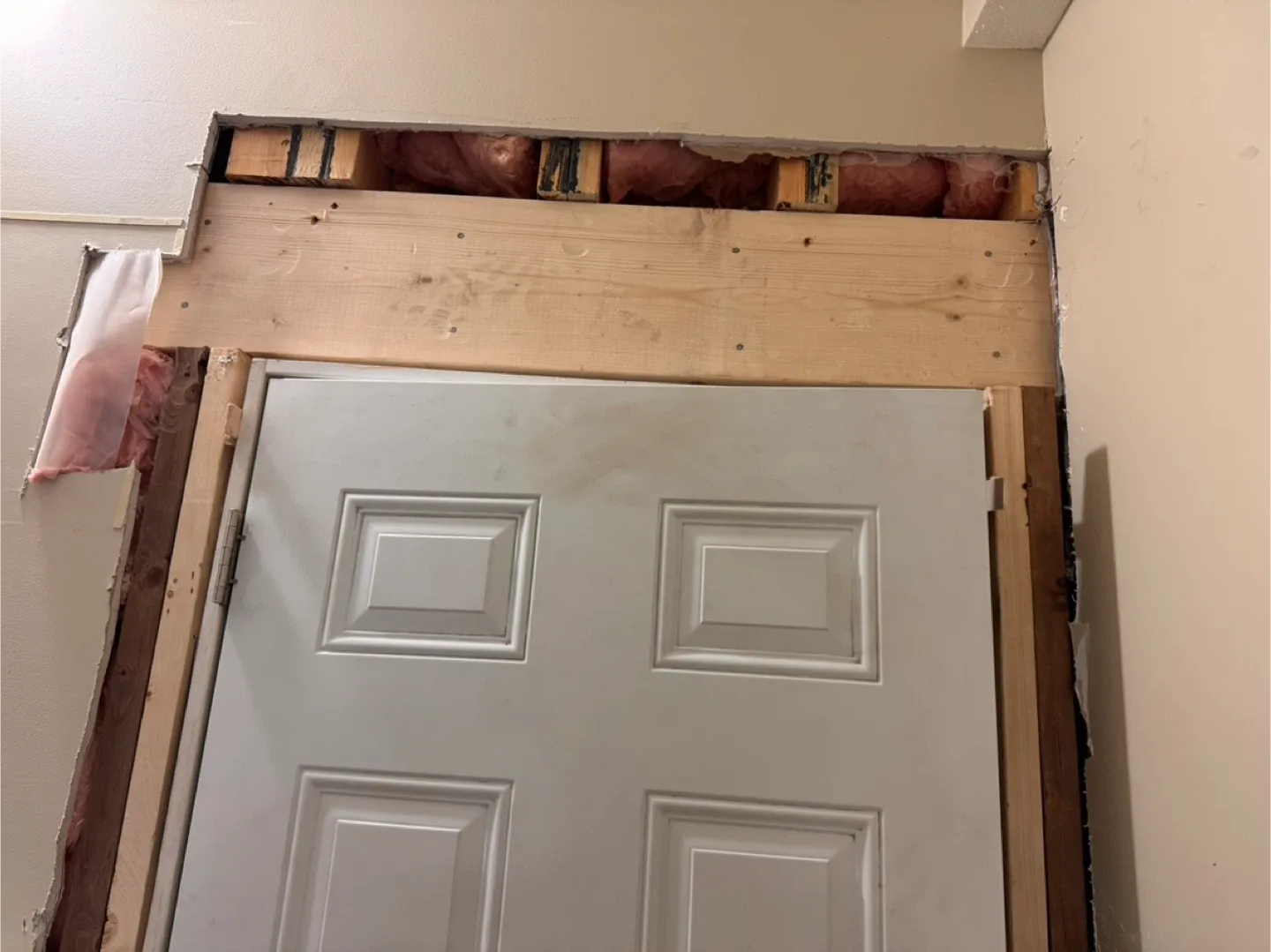 Side entrance for basment image indicator(4)