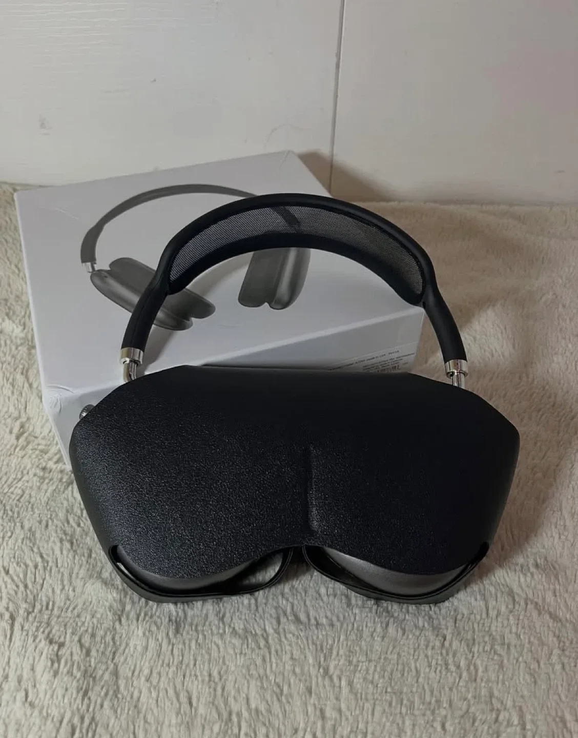 Apple AirPods Max - Black image indicator(2)