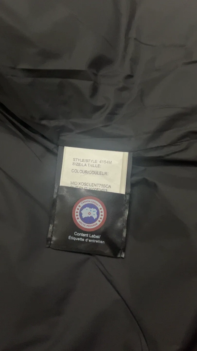 Canada Goose Vest - Black, Size XXL image indicator(2)