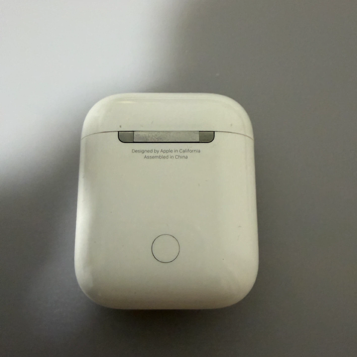 Apple AirPods 2nd Generation - photo 3