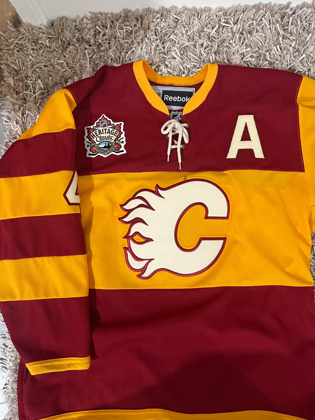 Reebok Calgary Flames Heritage Classic Bouwmeester Jersey