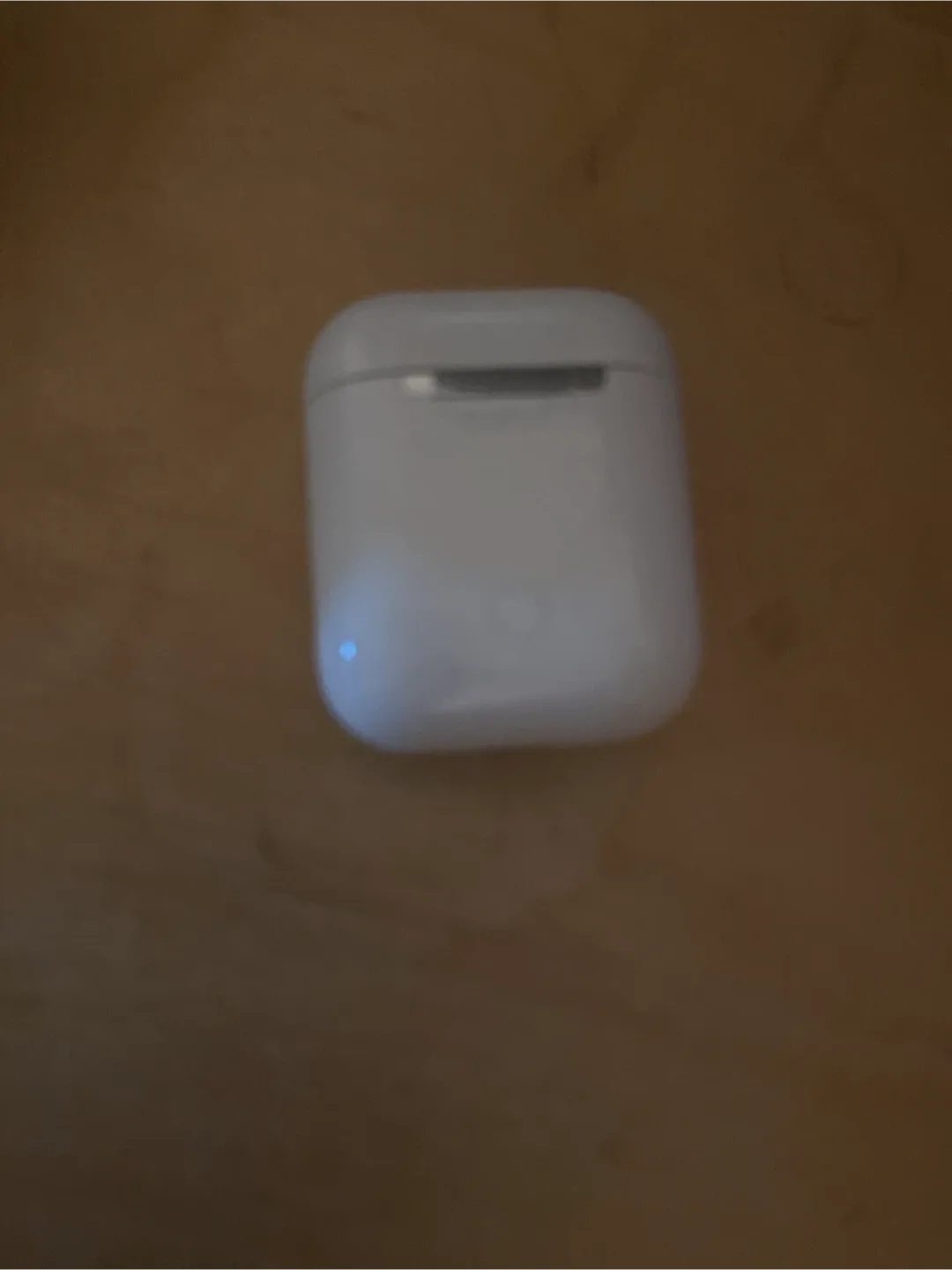 Apple AirPods (2nd Generation) image indicator(2)