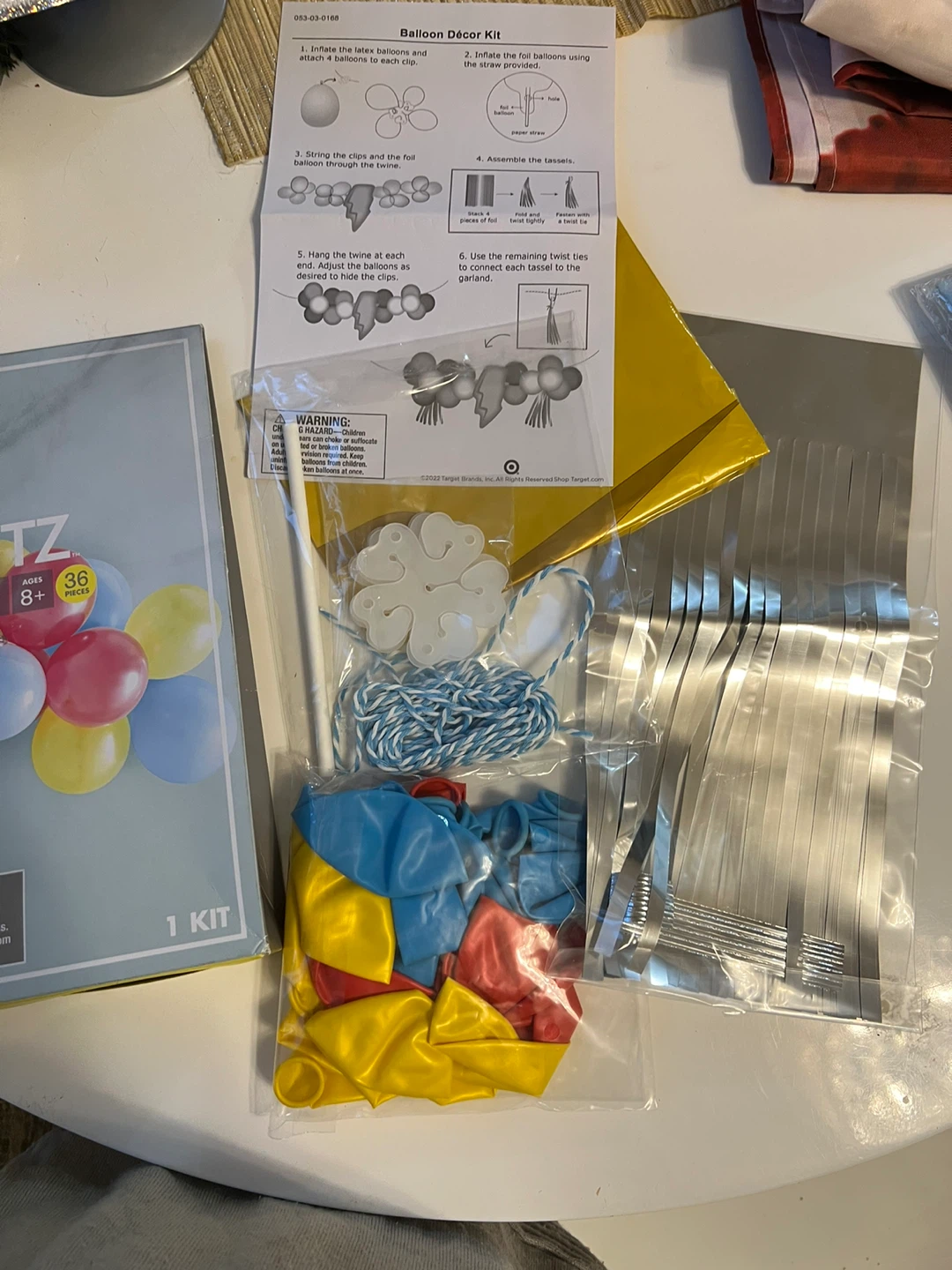 Spritz Balloon Decor Kit (36 Pieces) - photo 2