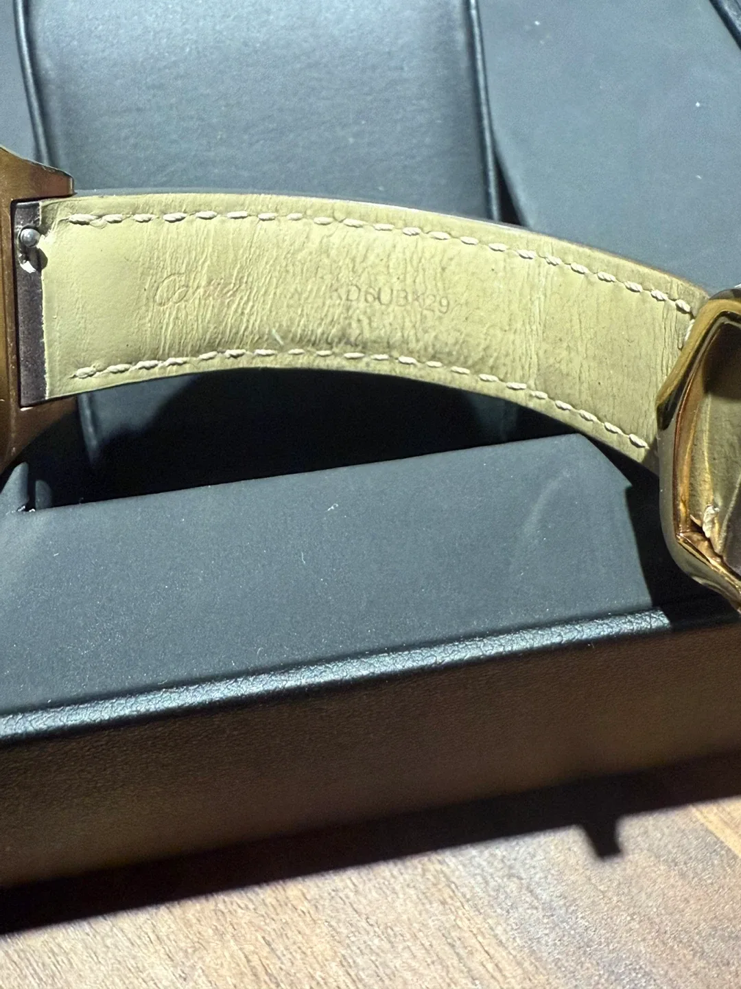 Cartier Santos Dumont Rose Gold Watch image indicator(6)