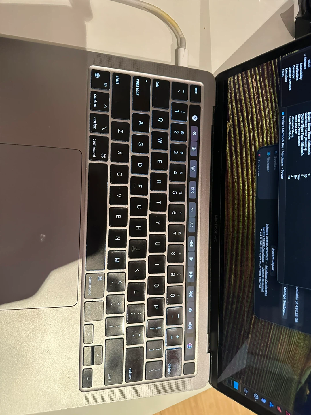 MacBook Pro 13” (2022, M2) 512GB Excellent Condition. - photo 4