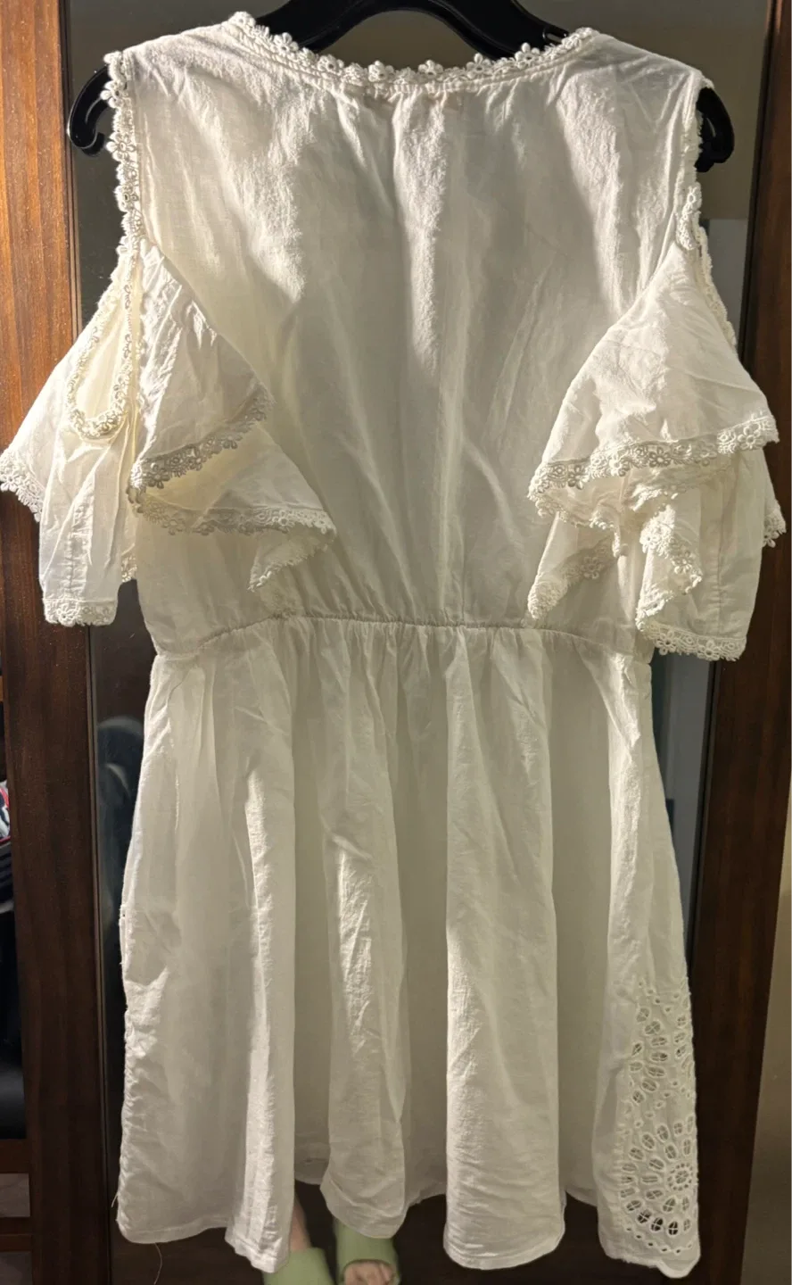 White Lace Shirts image indicator(2)