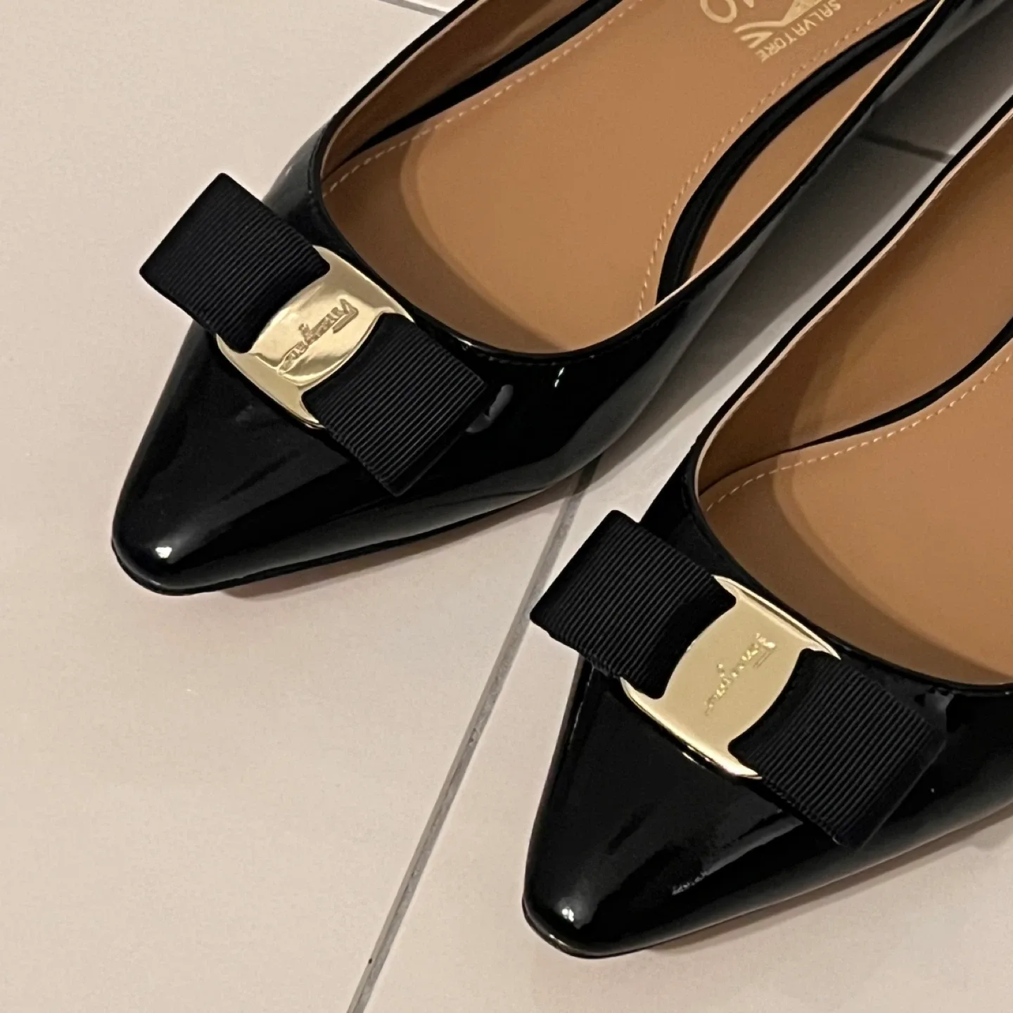 Salvatore Ferragamo Black Patent Leather Pumps image indicator(2)